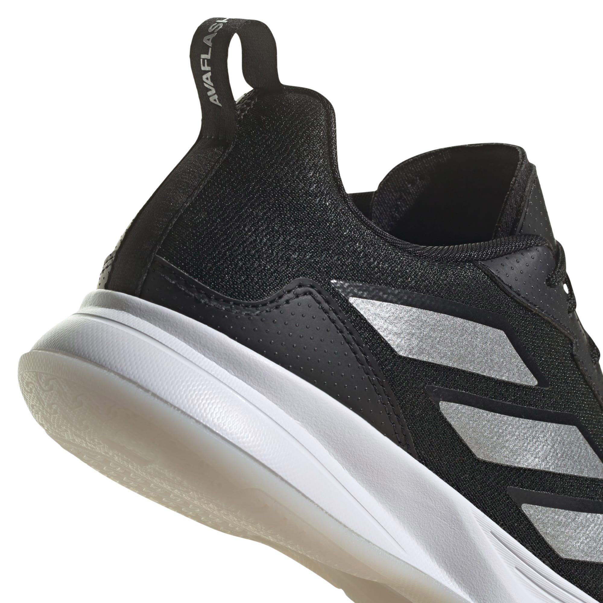 Chaussures de tennis Adidas AvaFlash Femmes
