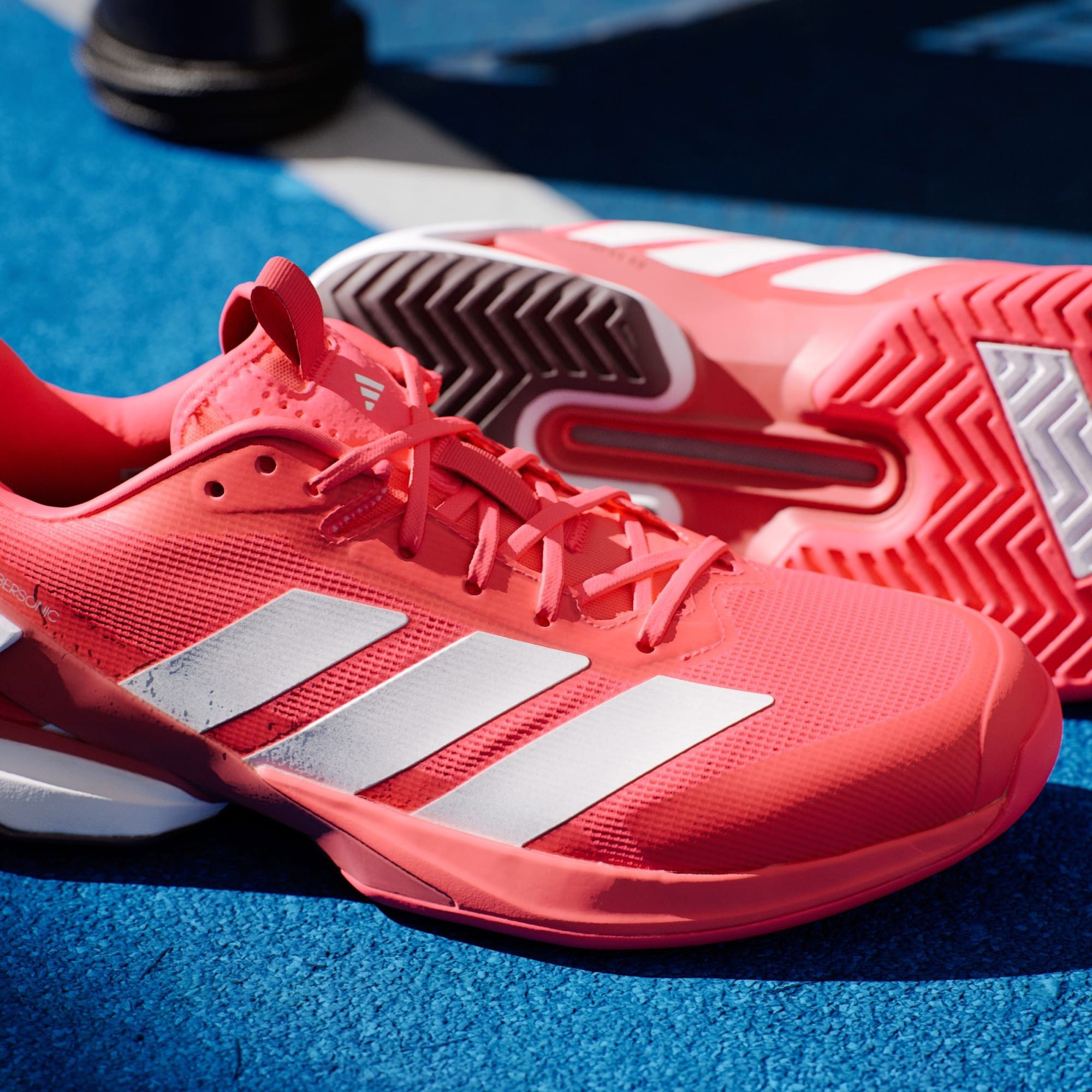 Adidas Adizero Ubersonic 5 Hardcourt Tennisschoenen Heren | PlutoSport