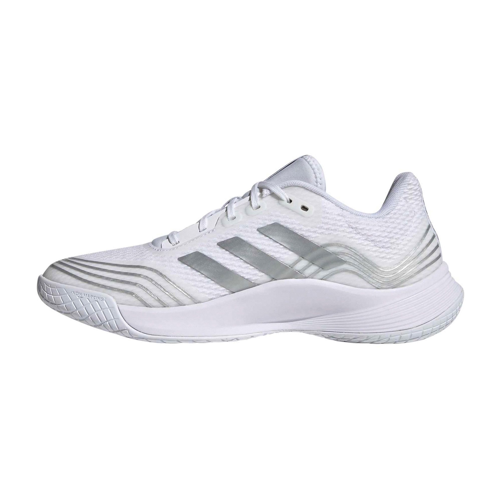 Chaussures d'intérieur Adidas Novaflight Femmes