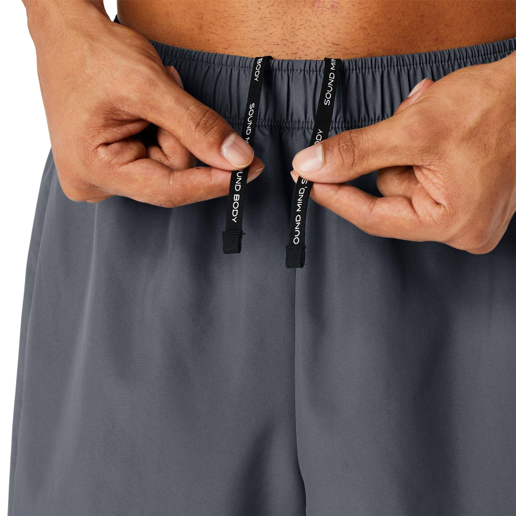Asics Icon Short Men | Plutosport