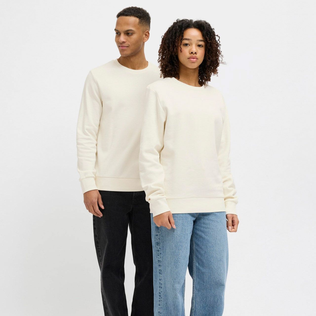 Blanks Tour Crew Sweater Senior