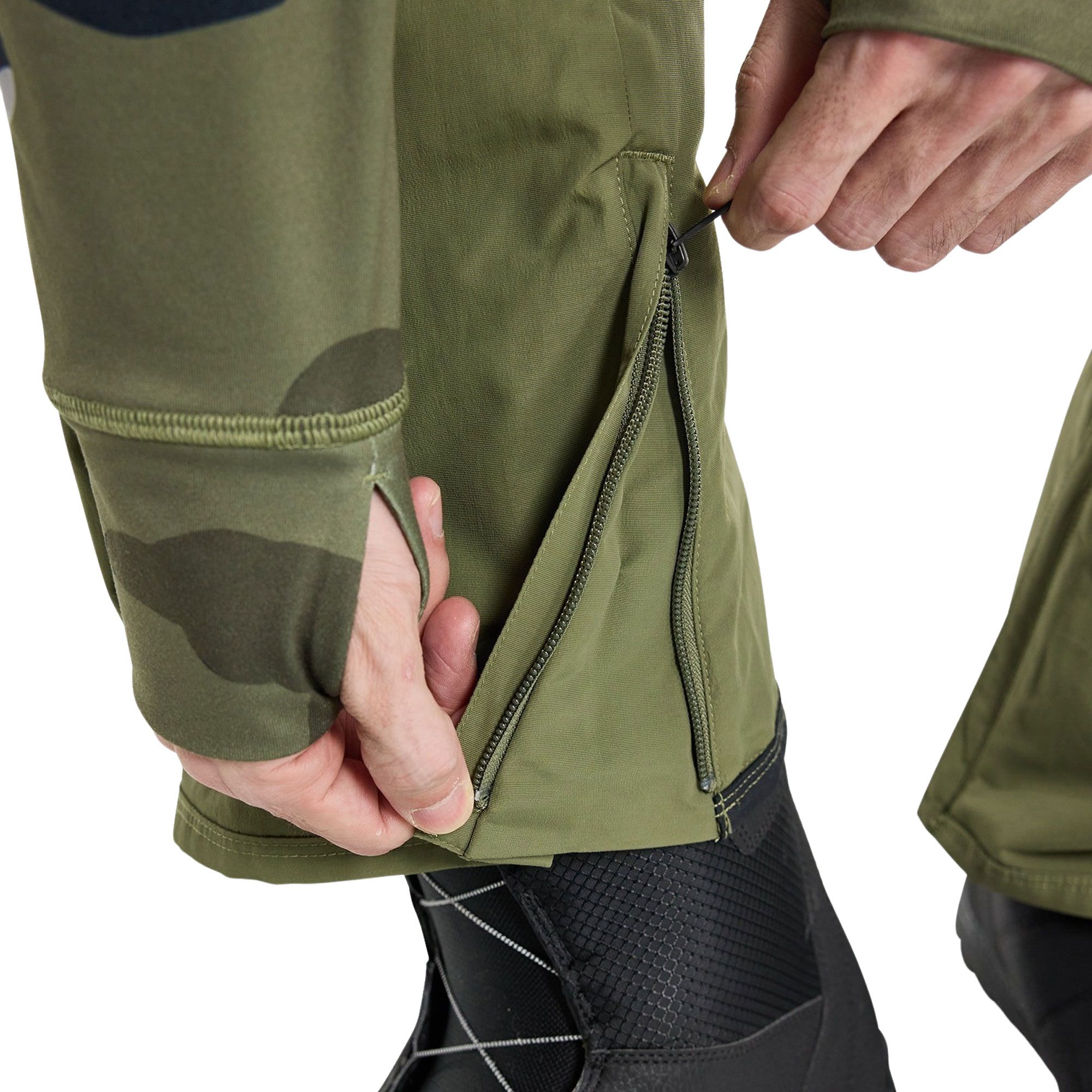 Burton Covert Pants 2.0 size S(日本Mサイズ相当) Burton Covert Pants 2.0 size S(日本Mサイズ相当) 【公式通販】