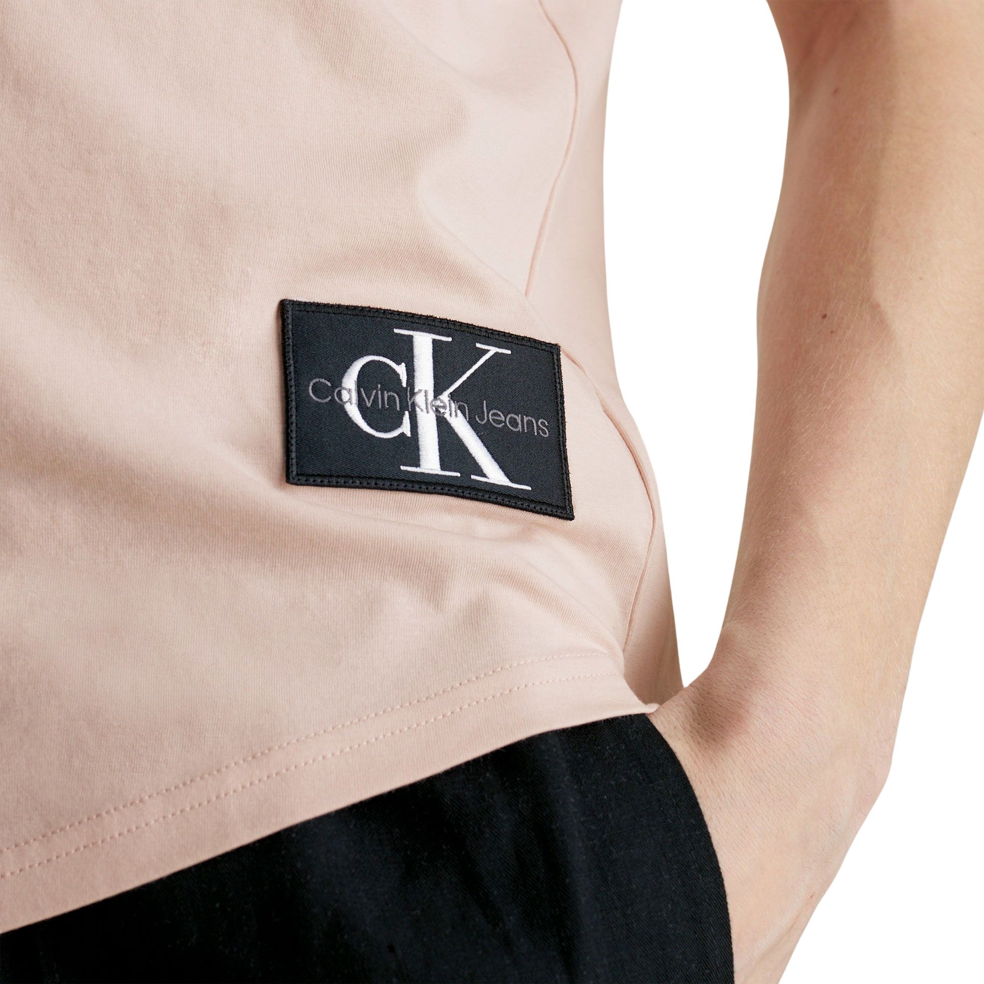 Calvin Klein Badge Round Hem Shirt Heren