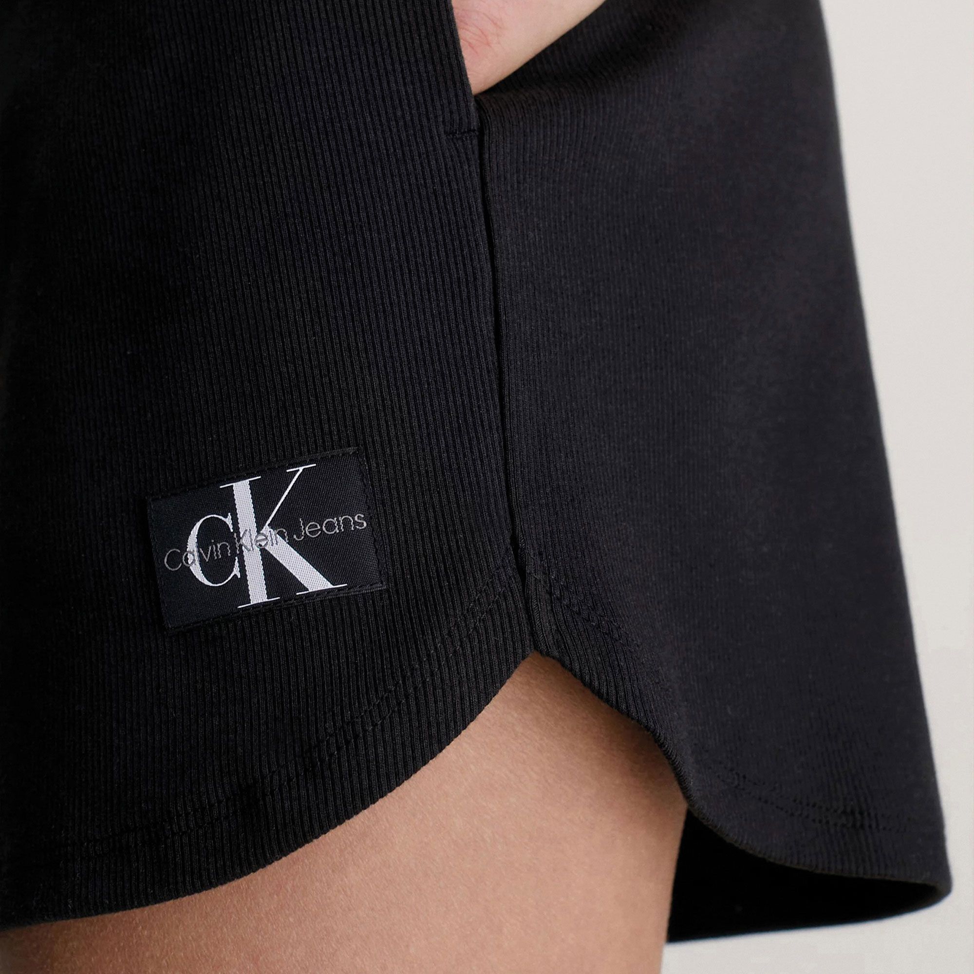 Calvin Klein Badge Rib Loose Short Dames