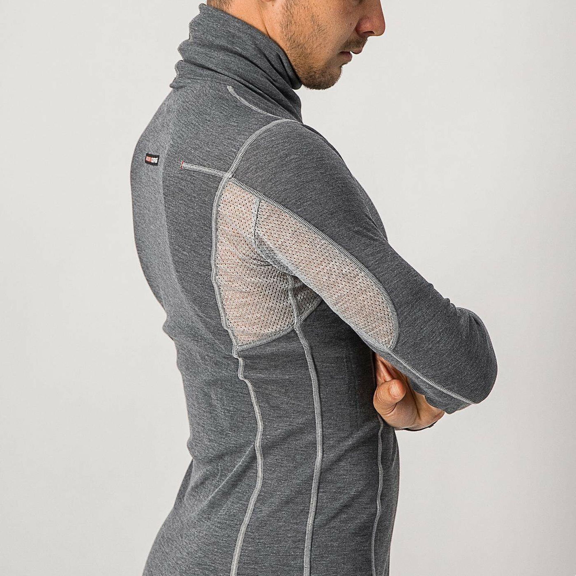 Castelli Flanders Warm Undershirt Men | Plutosport