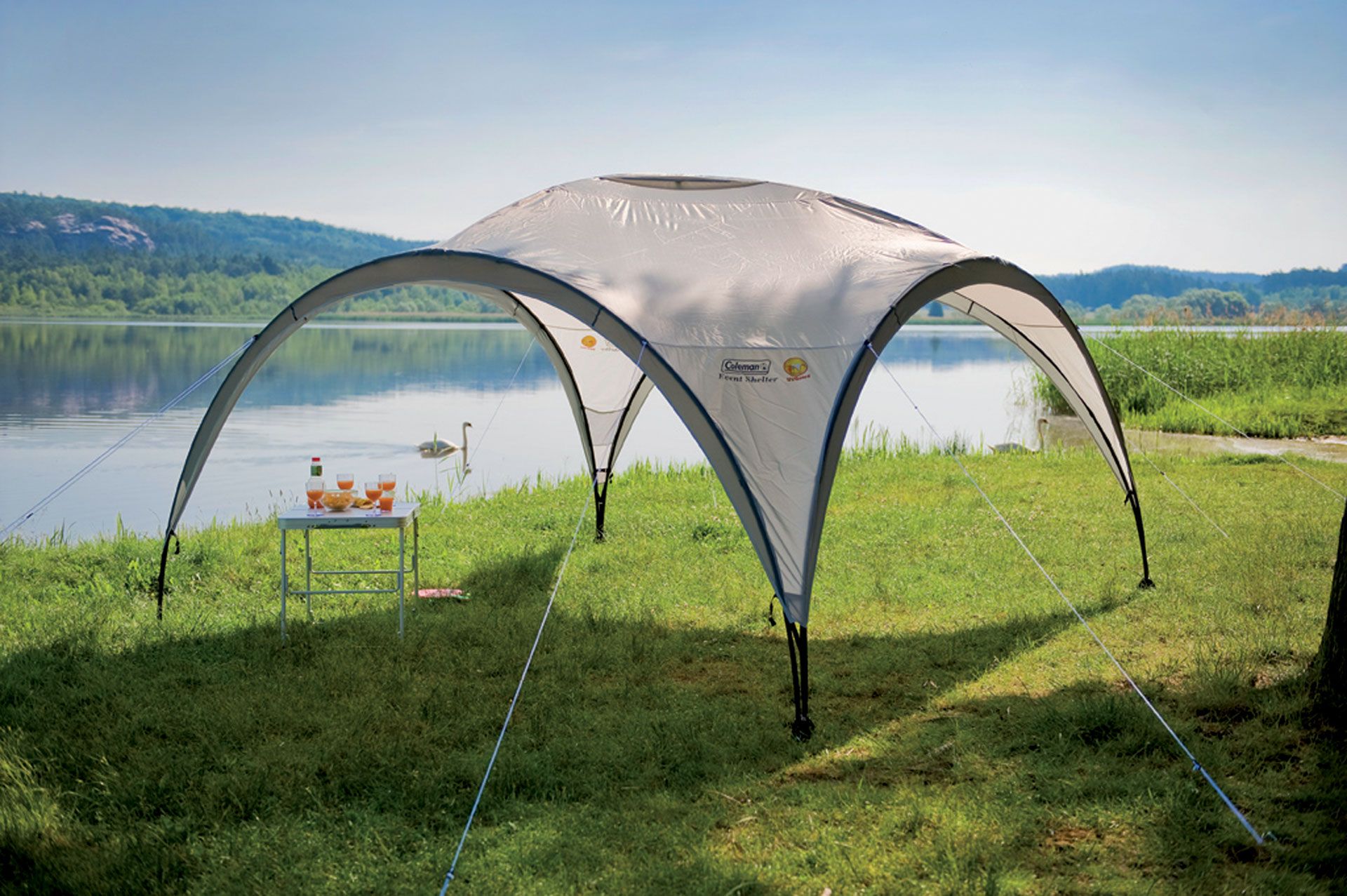 Coleman Event Shelter