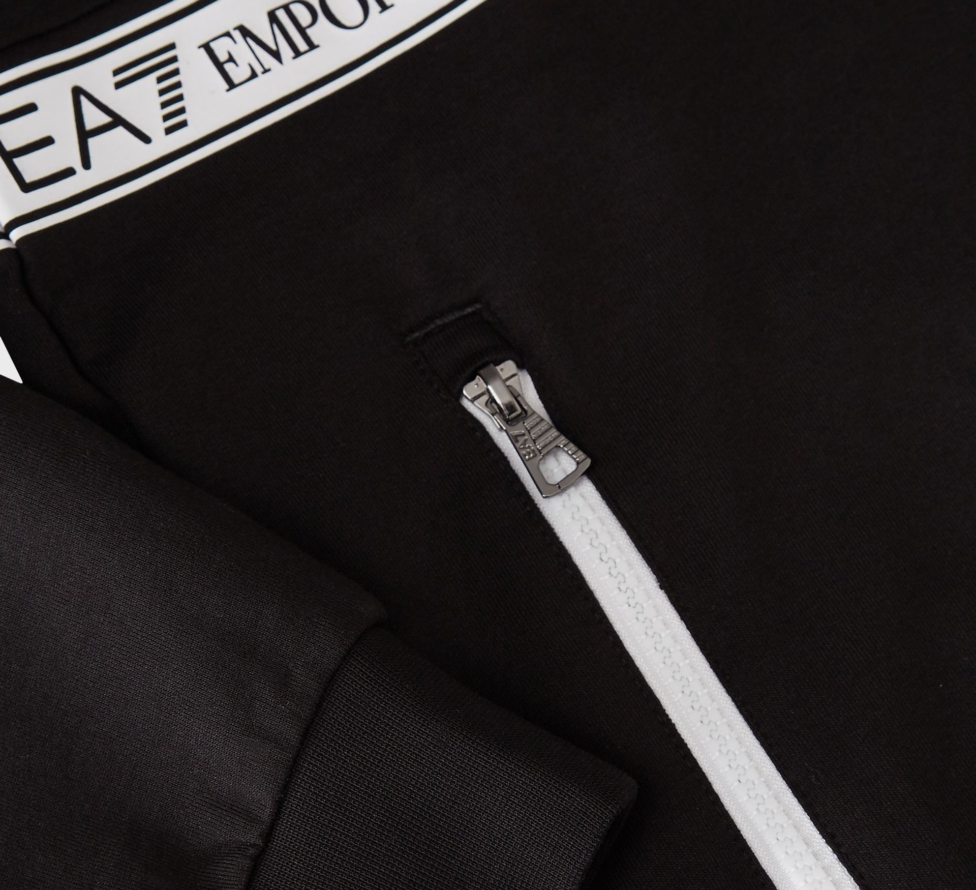 EA7 Train Logo Hoodie Heren