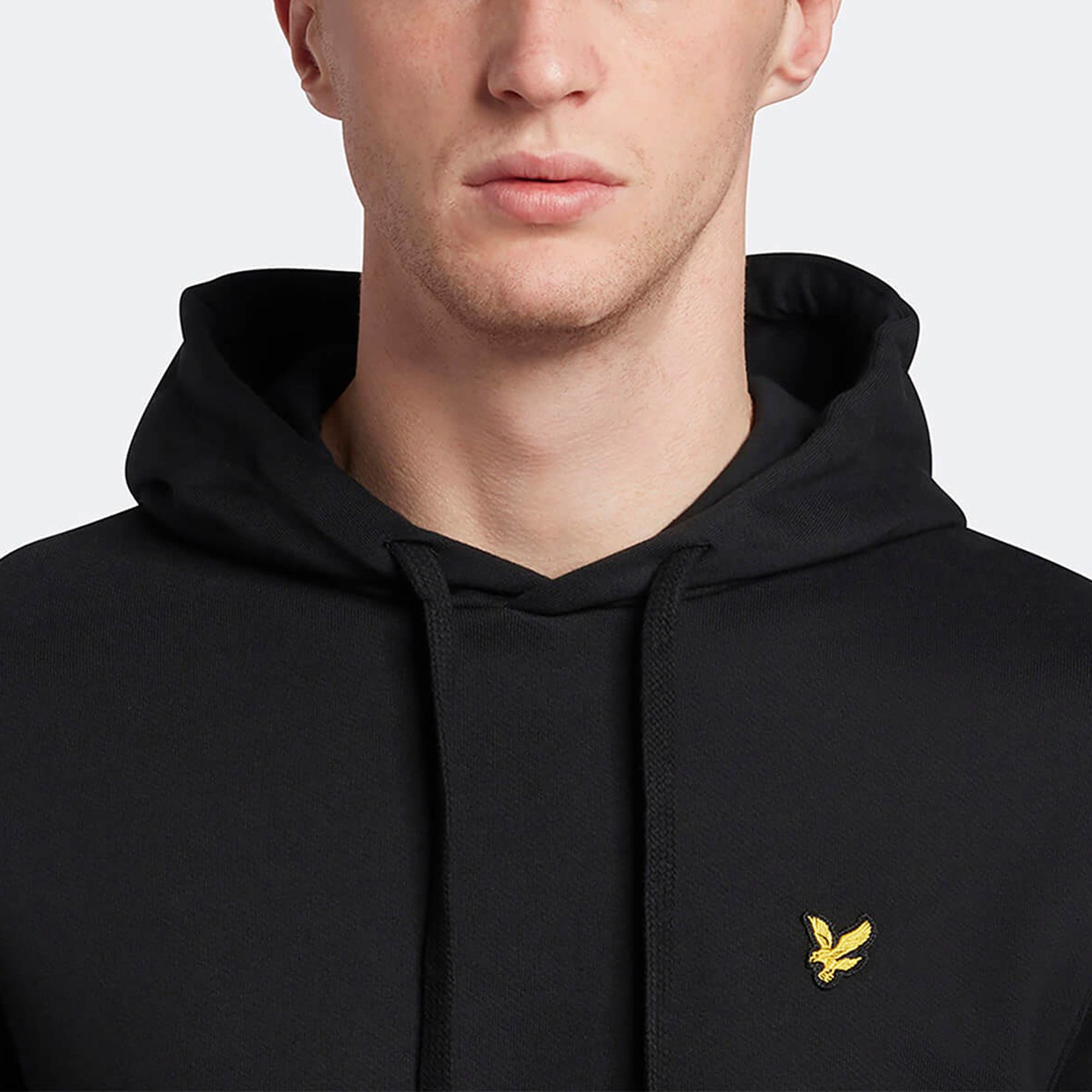 Lyle & Scott Men's Pullover Hoodie In Green
