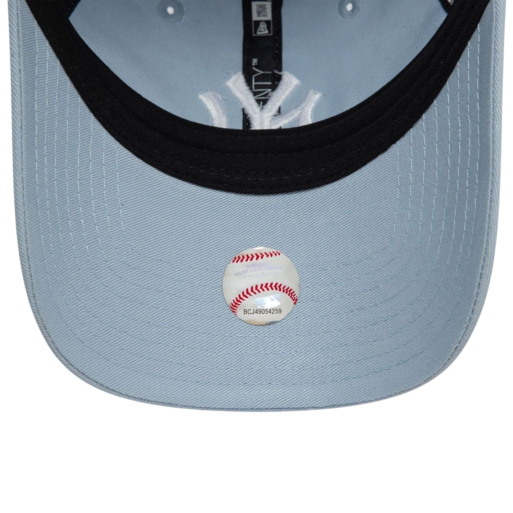 New Era League Essential 9Twenty NY Yankees Cap Senior
