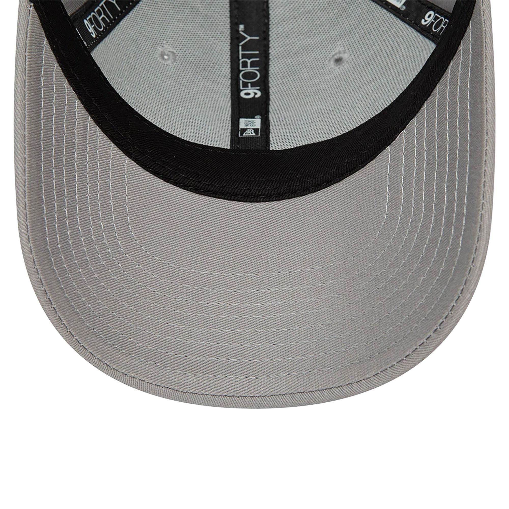 New Era NY Yankees League Essential 9Forty Cap Junior