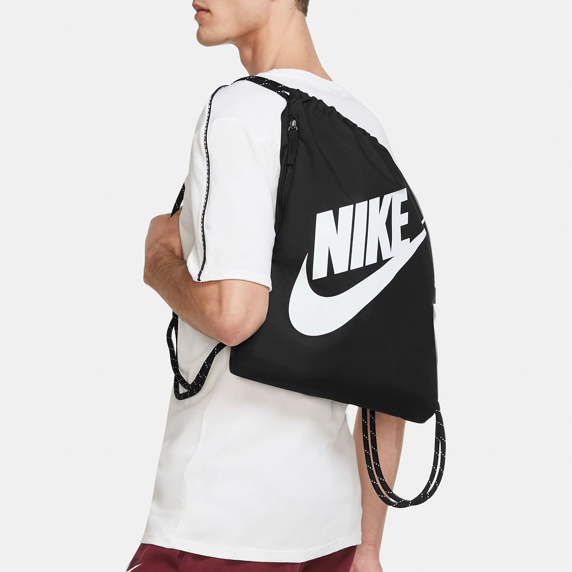 nike heritage gym bag