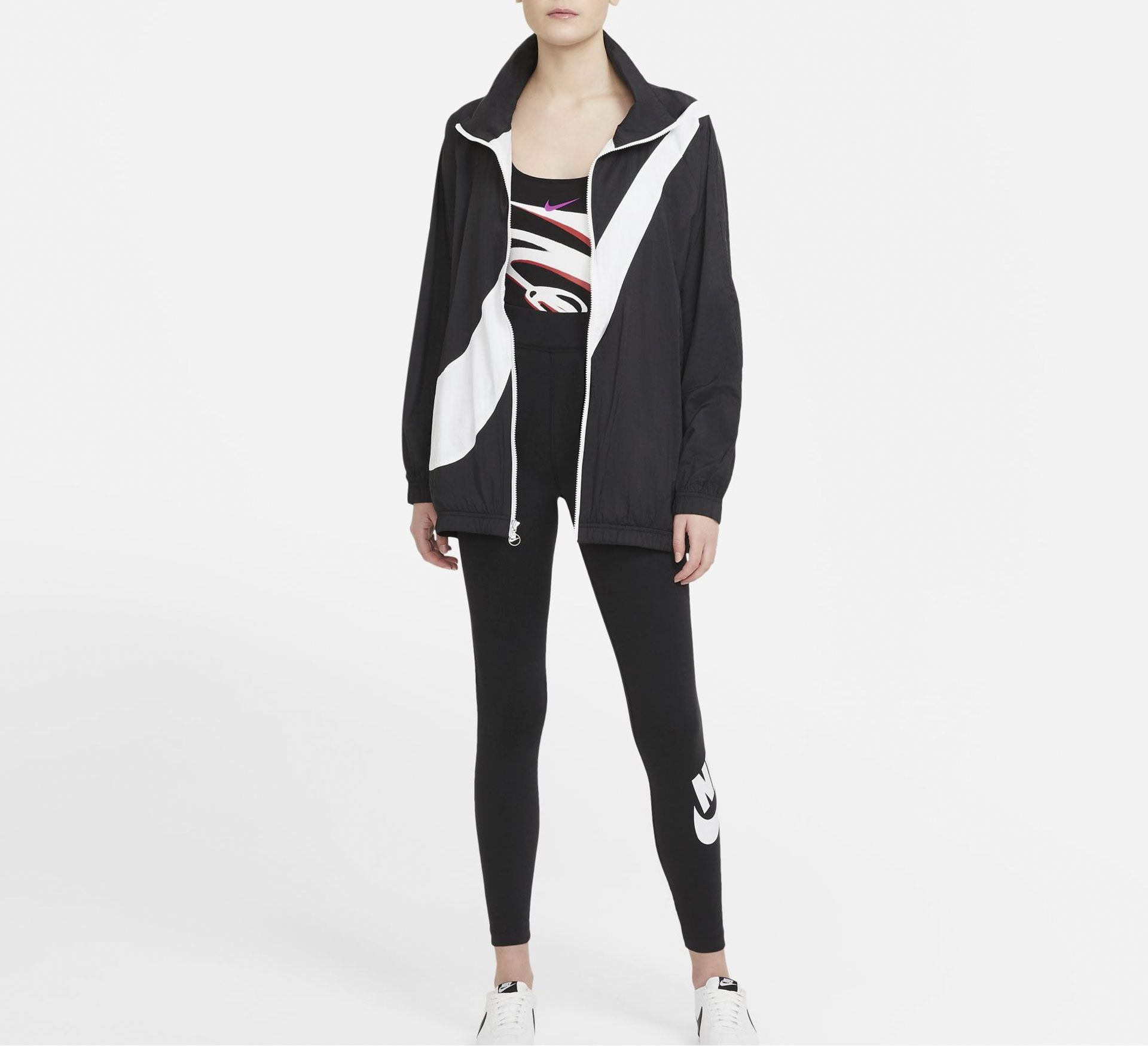 Nike Sportswear Club Essential Tight Dames