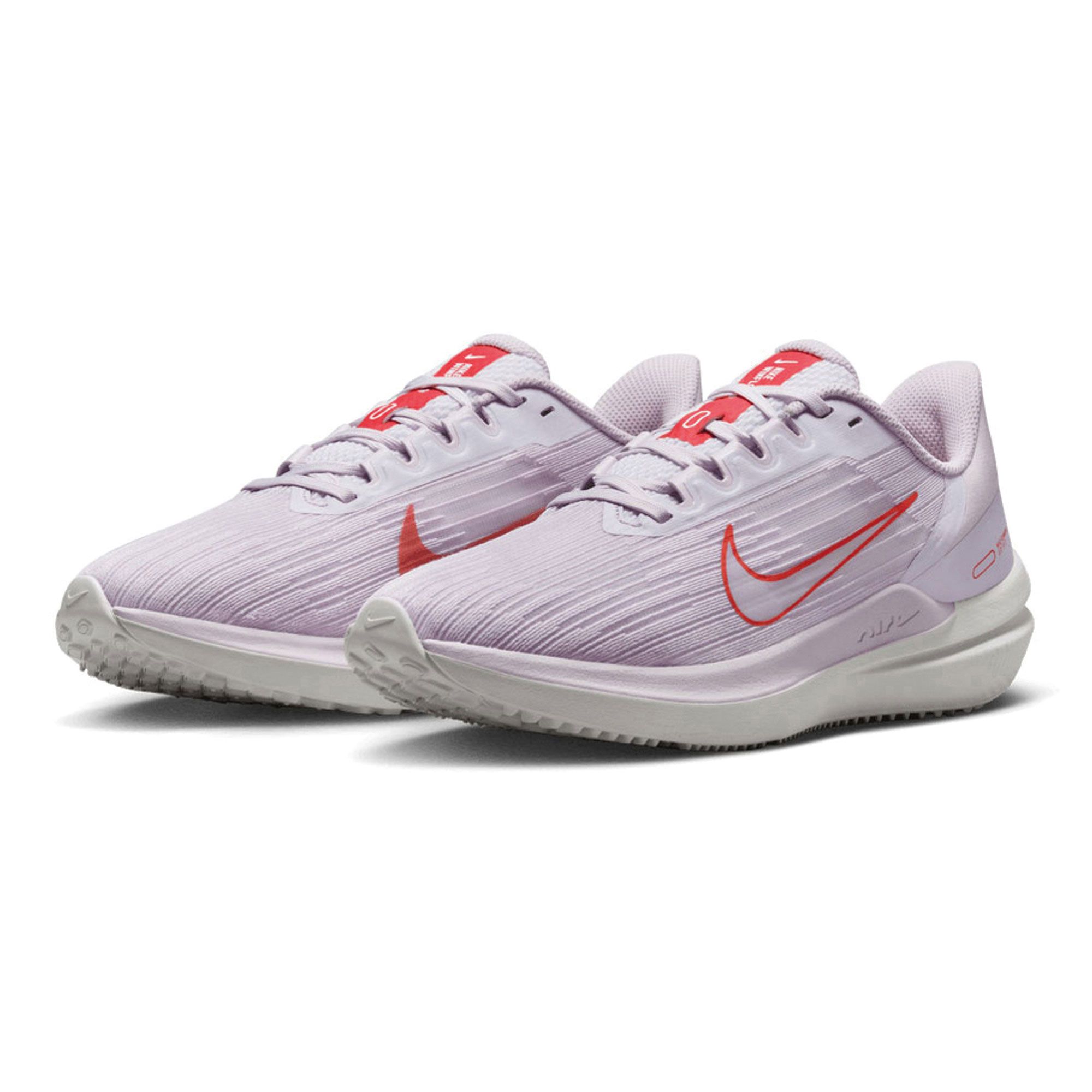 nike winflo running shoes