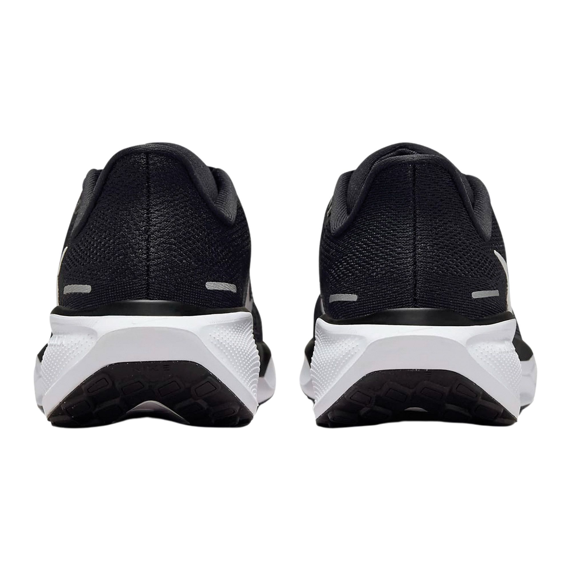 nike zoom gravity 2 vs pegasus 37