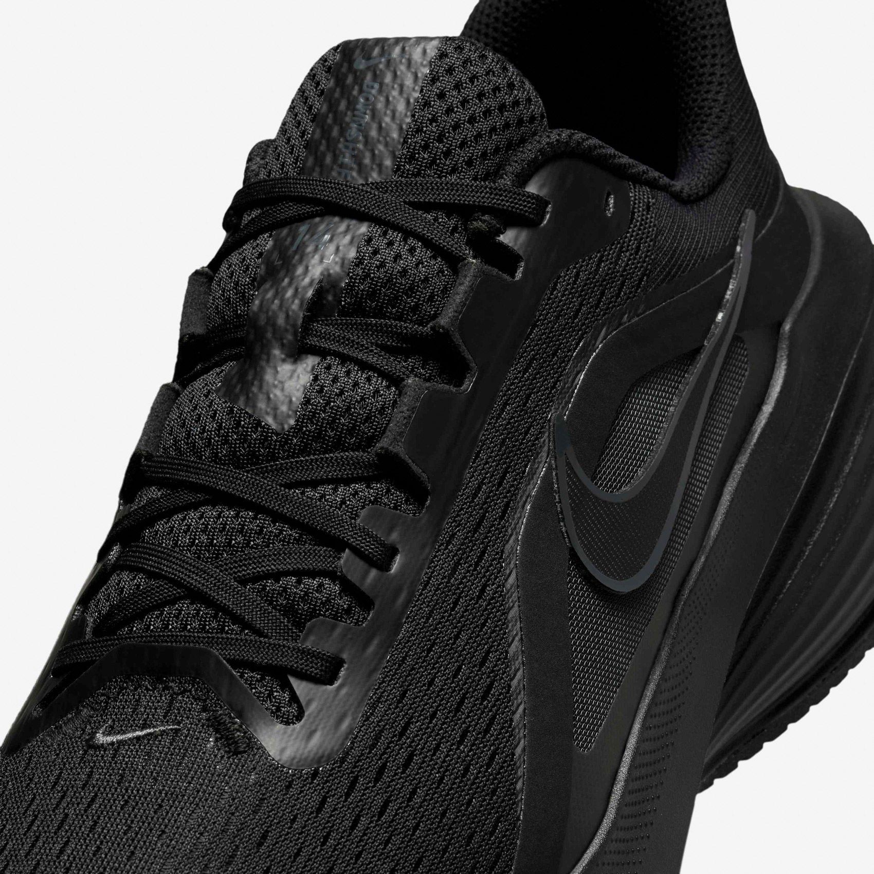 Nike Downshifter 14 Running shoes Men
