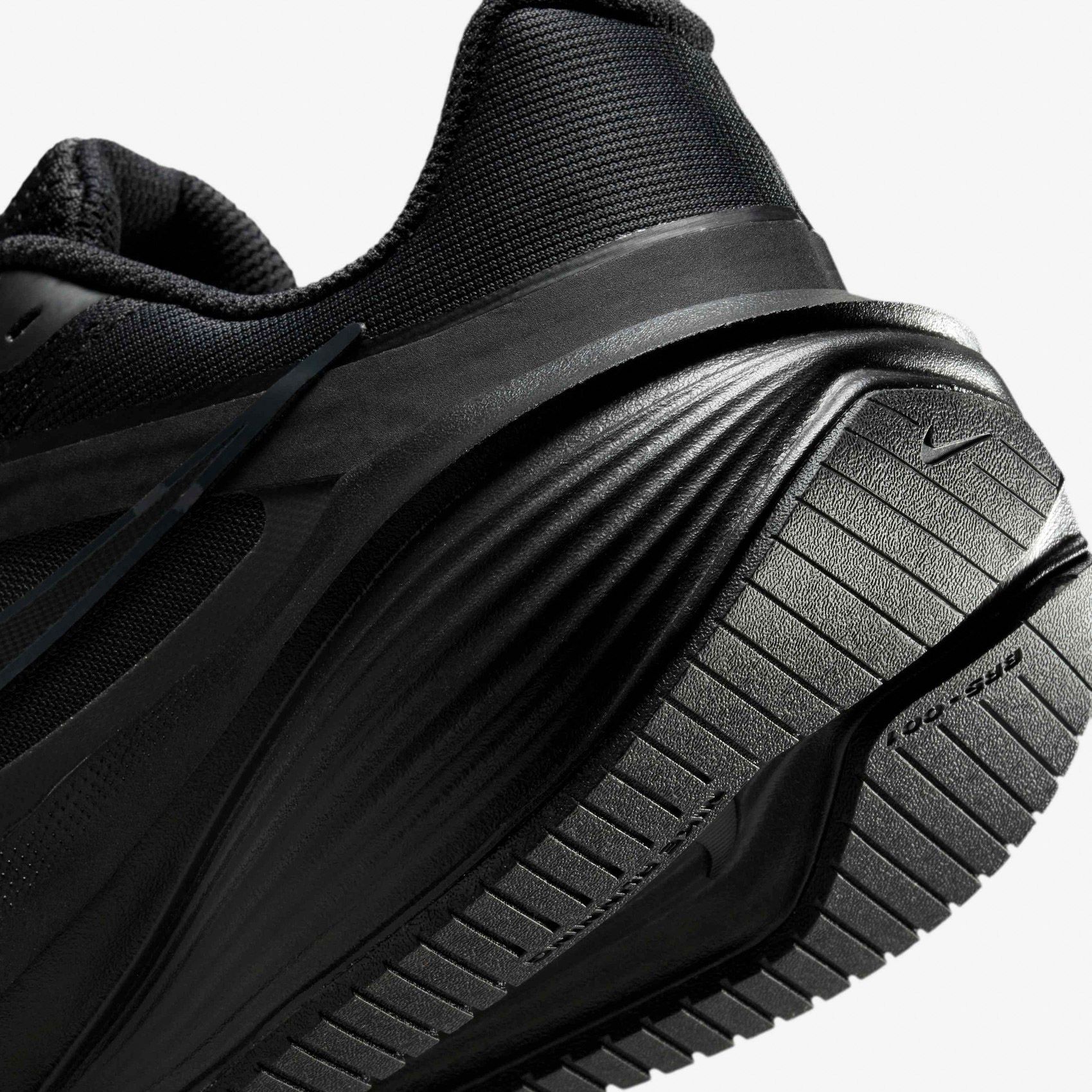 Nike Downshifter 14 Running shoes Men