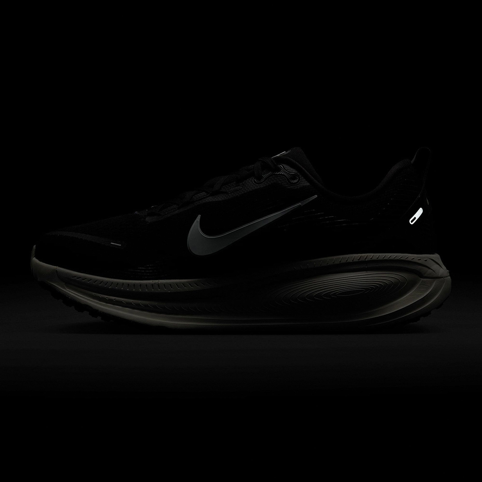Nike Vomero 18 Hardloopschoenen Heren (wide)
