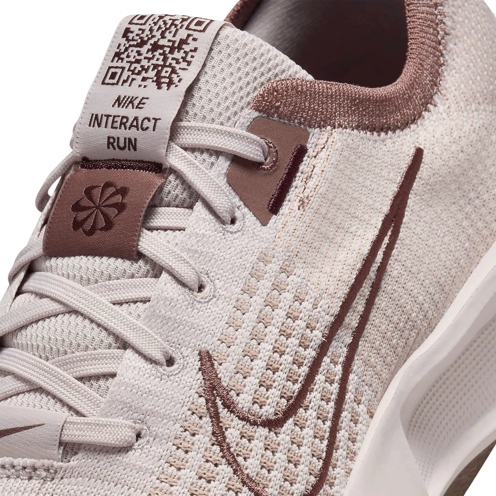 Nike Interact Run Hardloopschoenen Dames