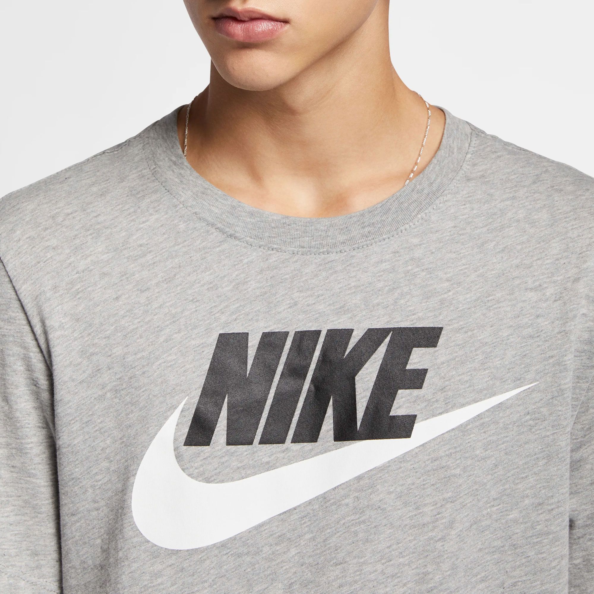 Nike Sportswear Icon Futura Tee