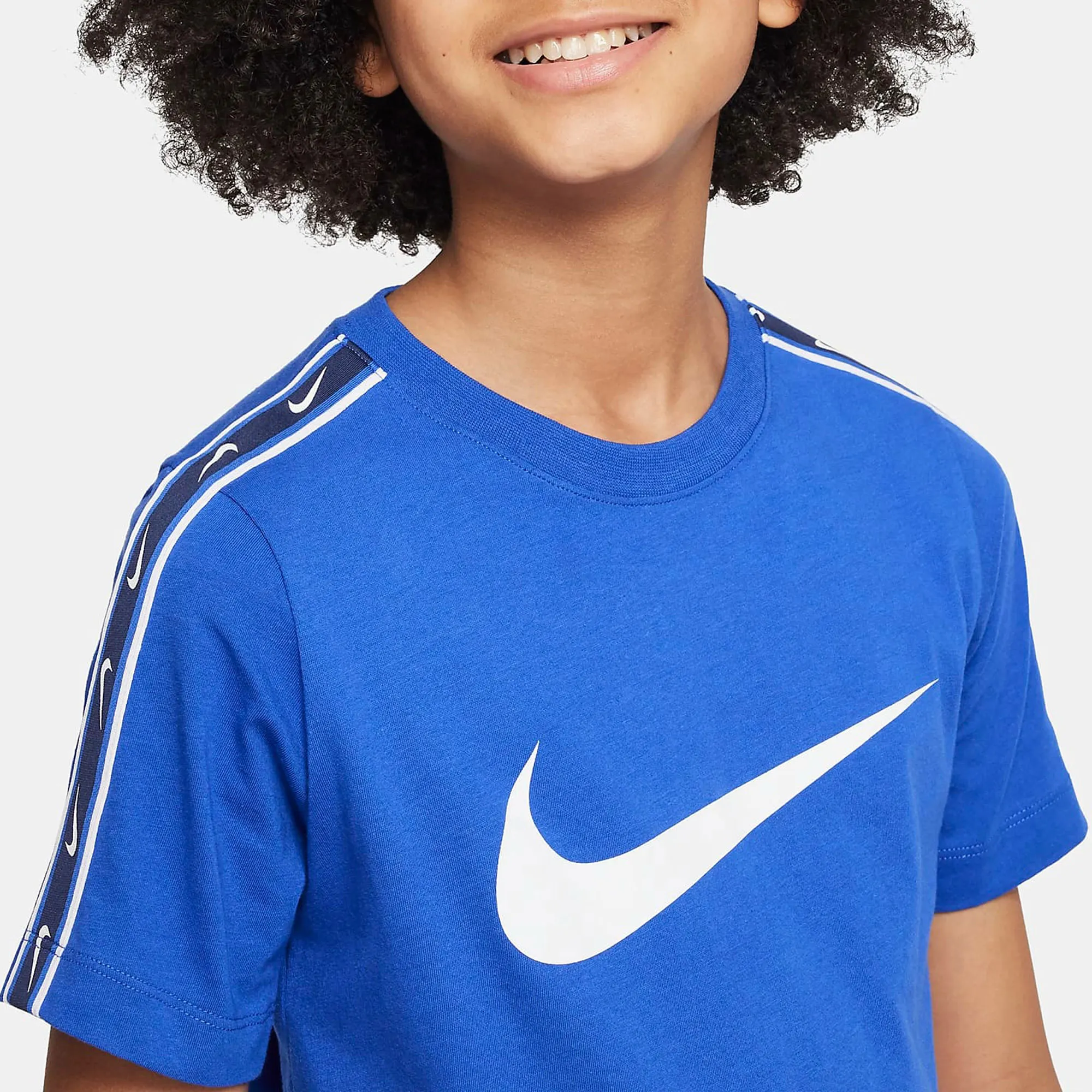 Nike Sportswear Repeat Shirt Jongens