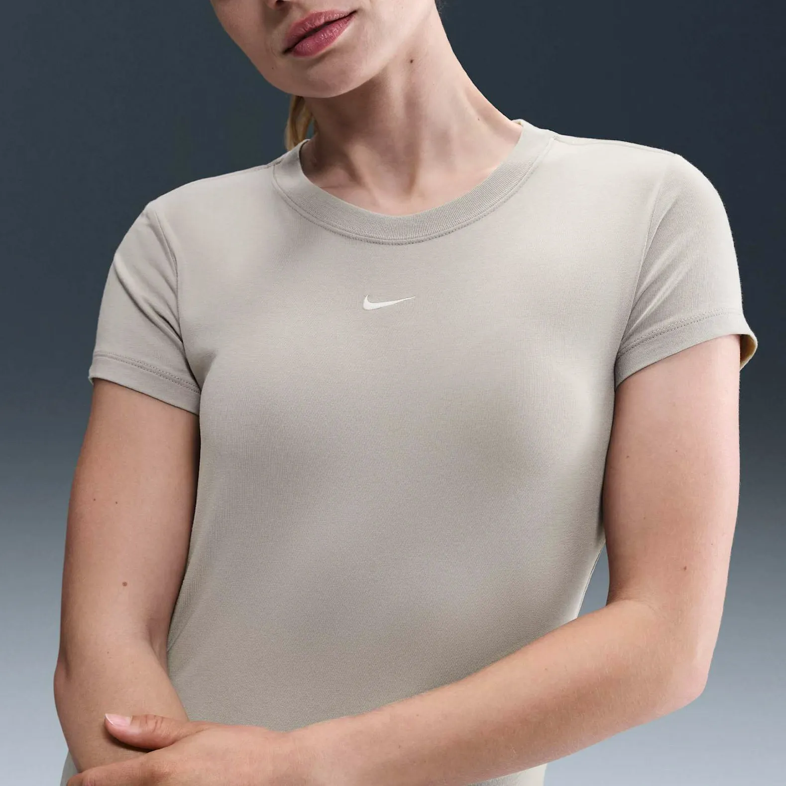 Nike Sportswear Chill Knit Shirt Dames 