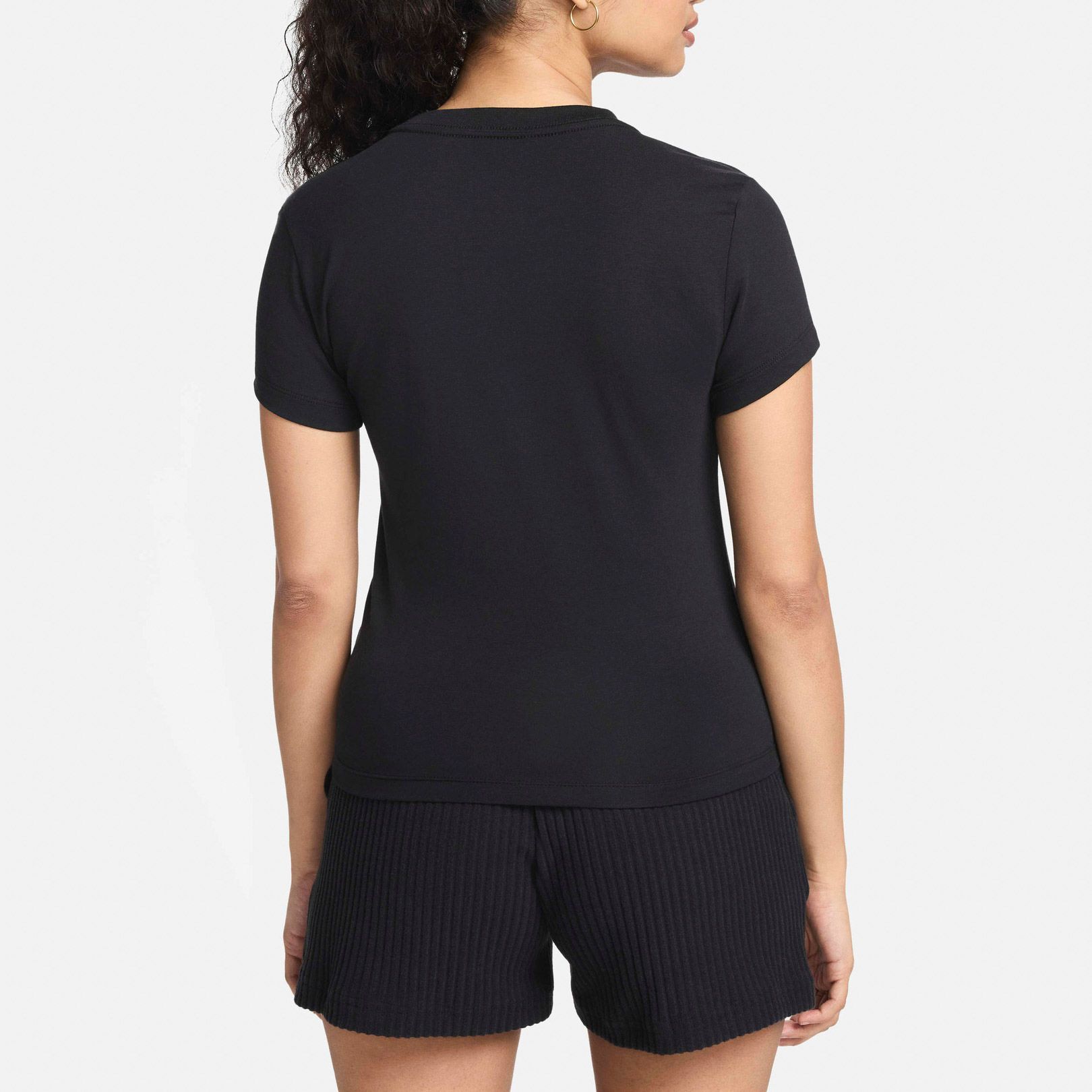 Nike Sportswear Chill Knit Shirt Dames