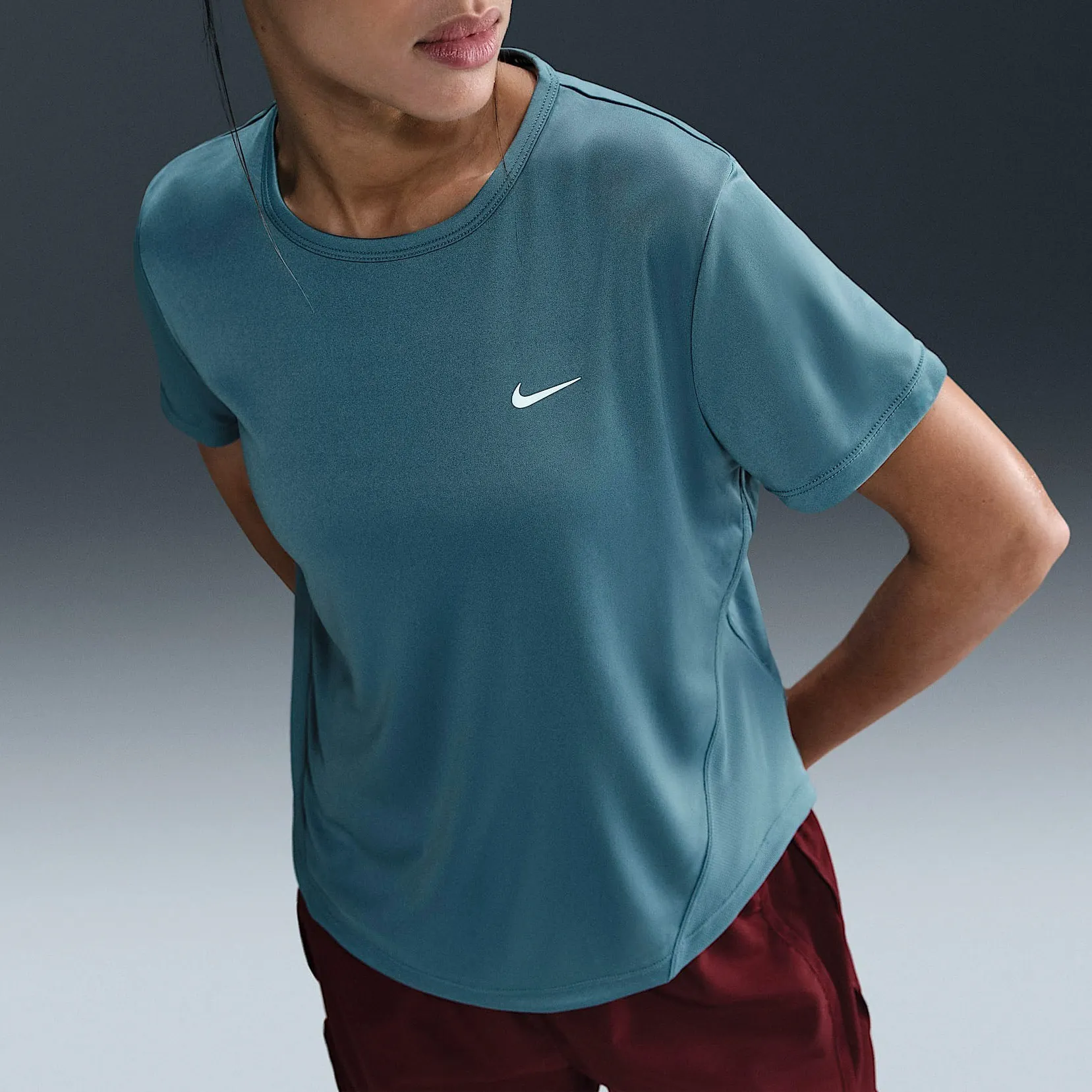 Nike Tempo Dri-FIT Shirt Dames