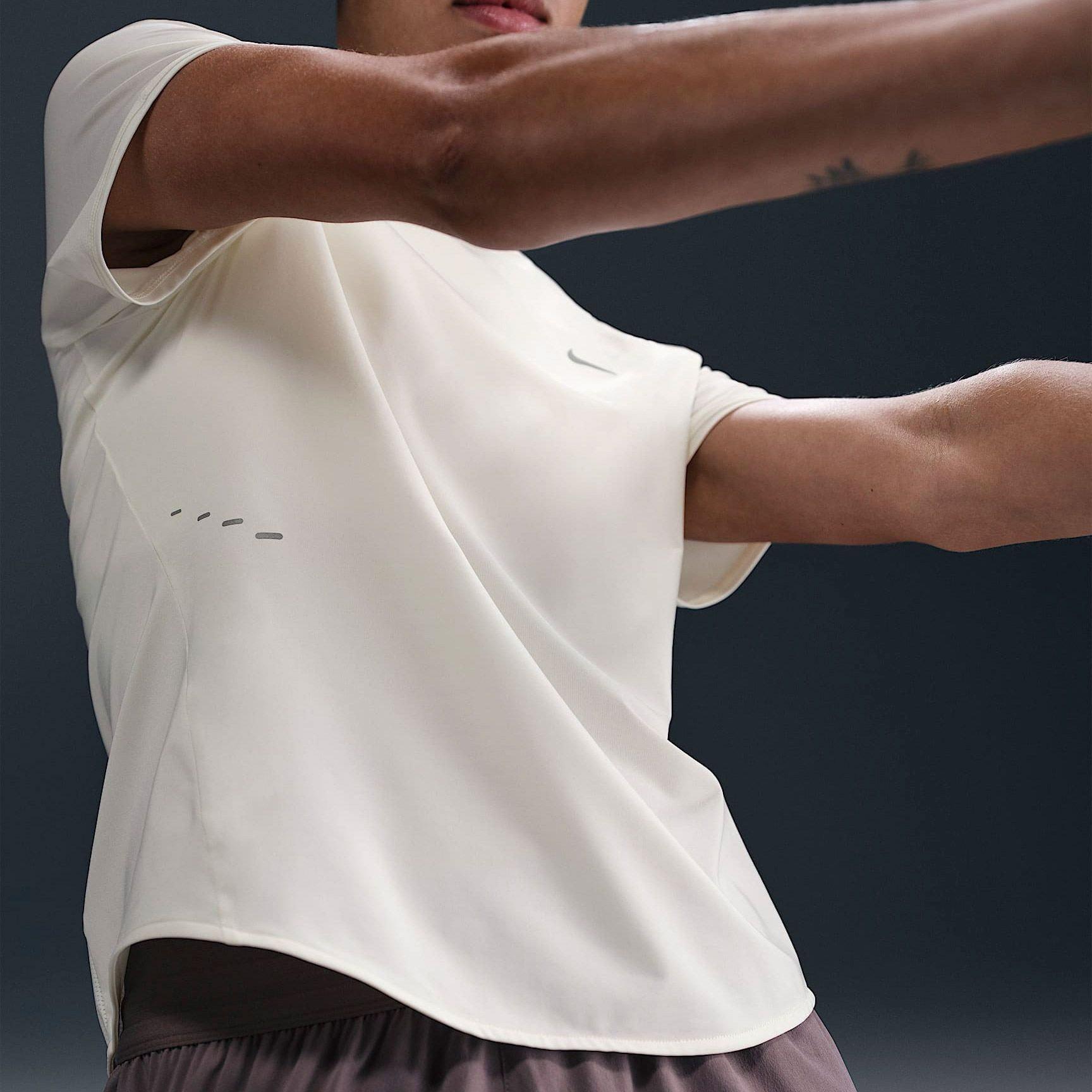 Shirt Nike Swift Dri-FIT Femmes 