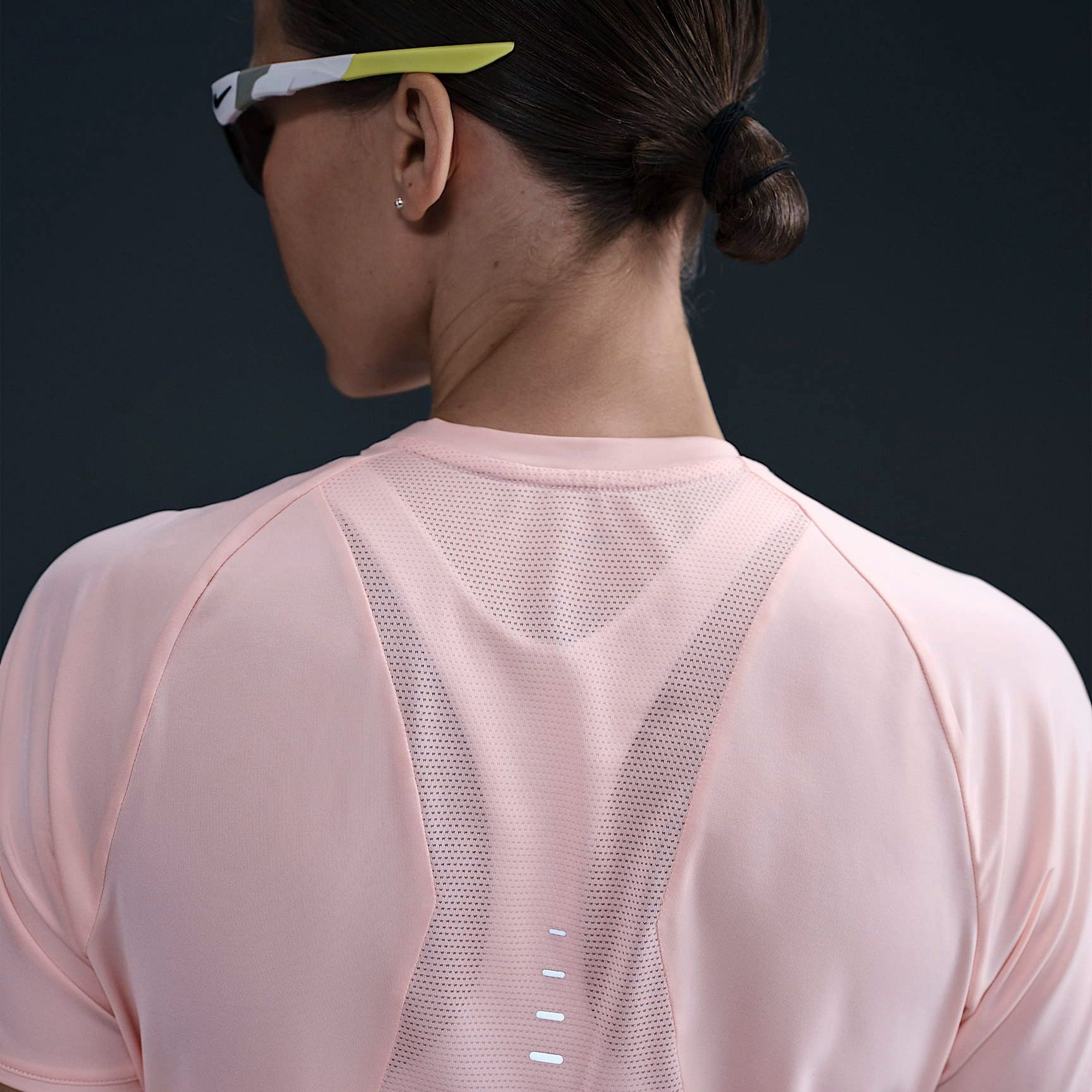 Nike Swift Dri-FIT Shirt Dames