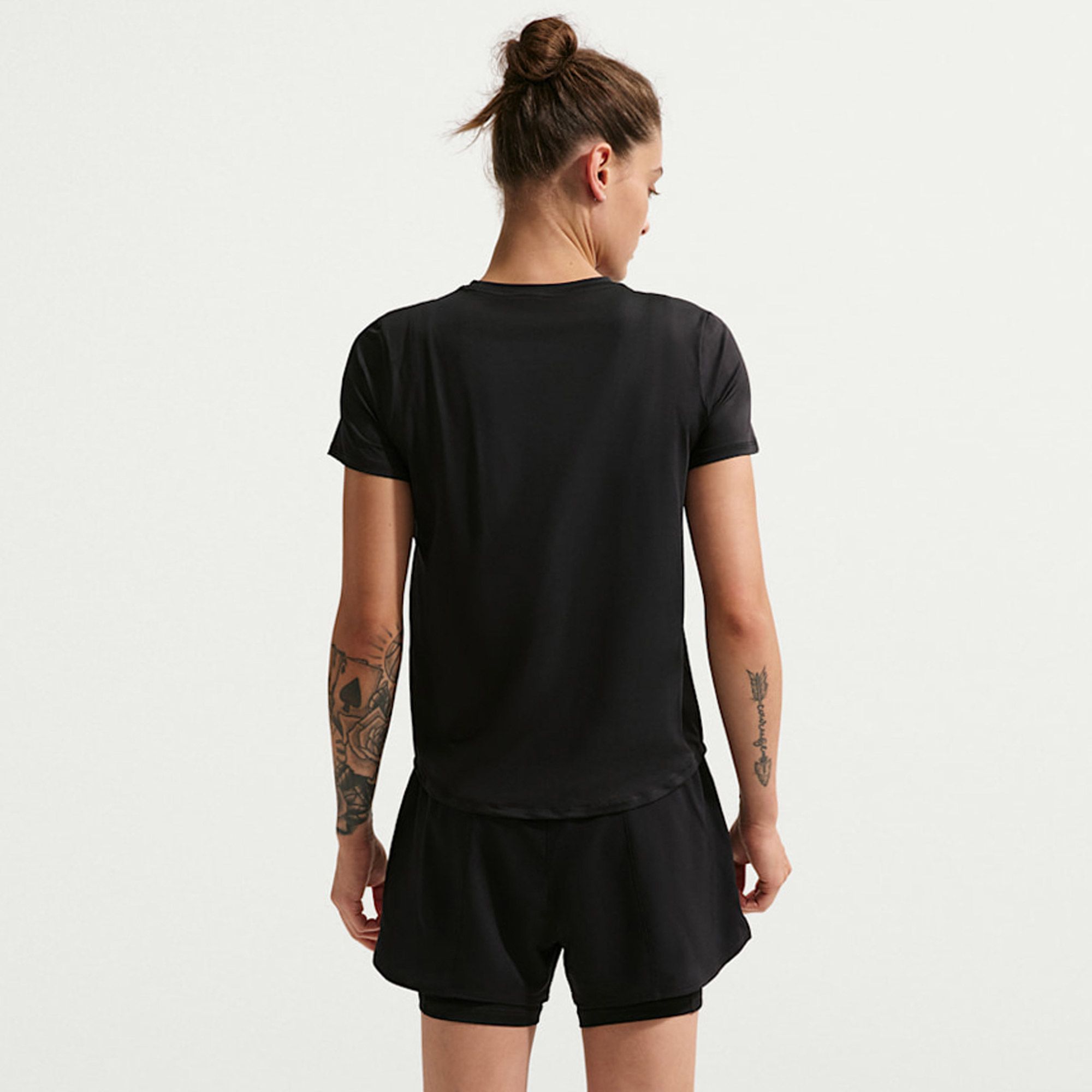 Nike One Classic Dri-FIT Shirt Dames