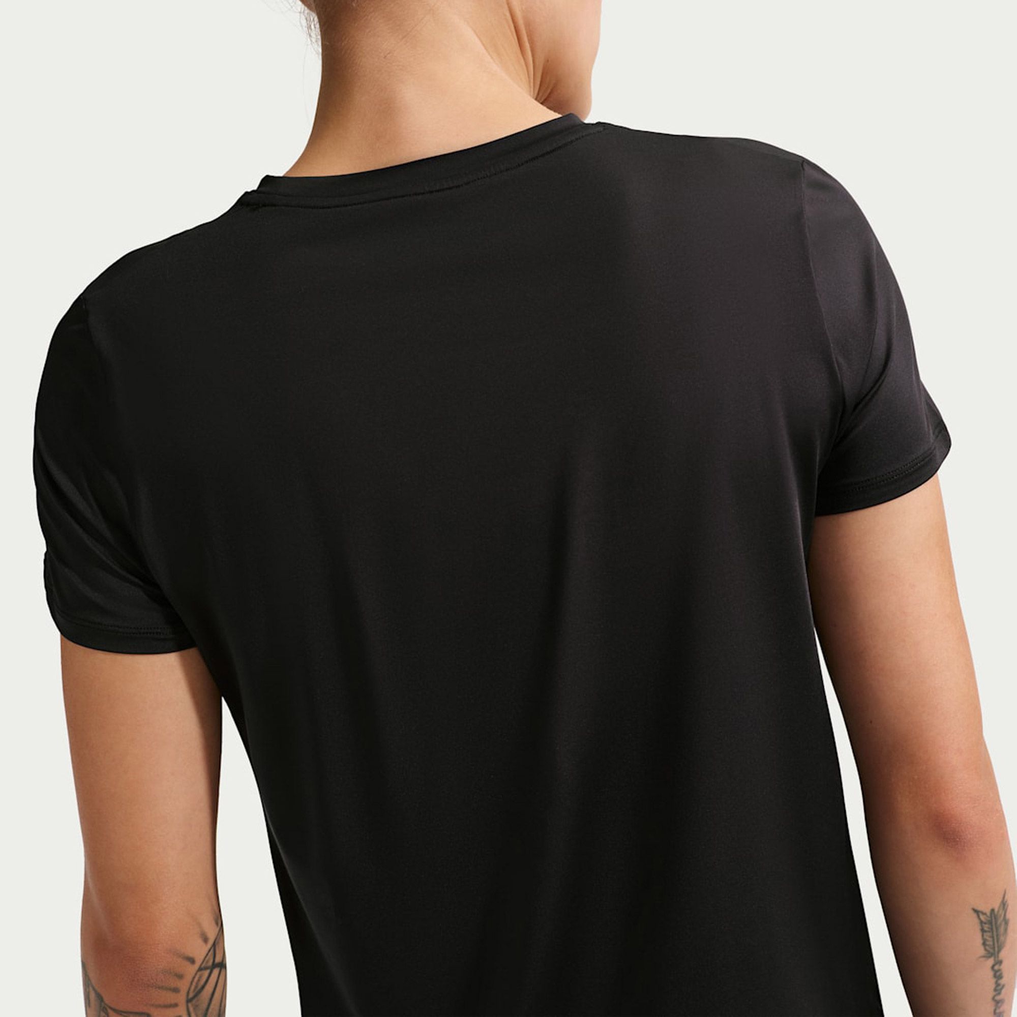 Nike One Classic Dri-FIT Shirt Dames