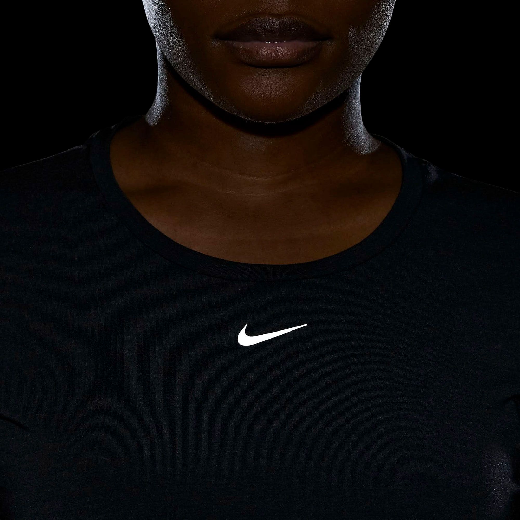 Nike Dri-FIT One Luxe Shirt Dames