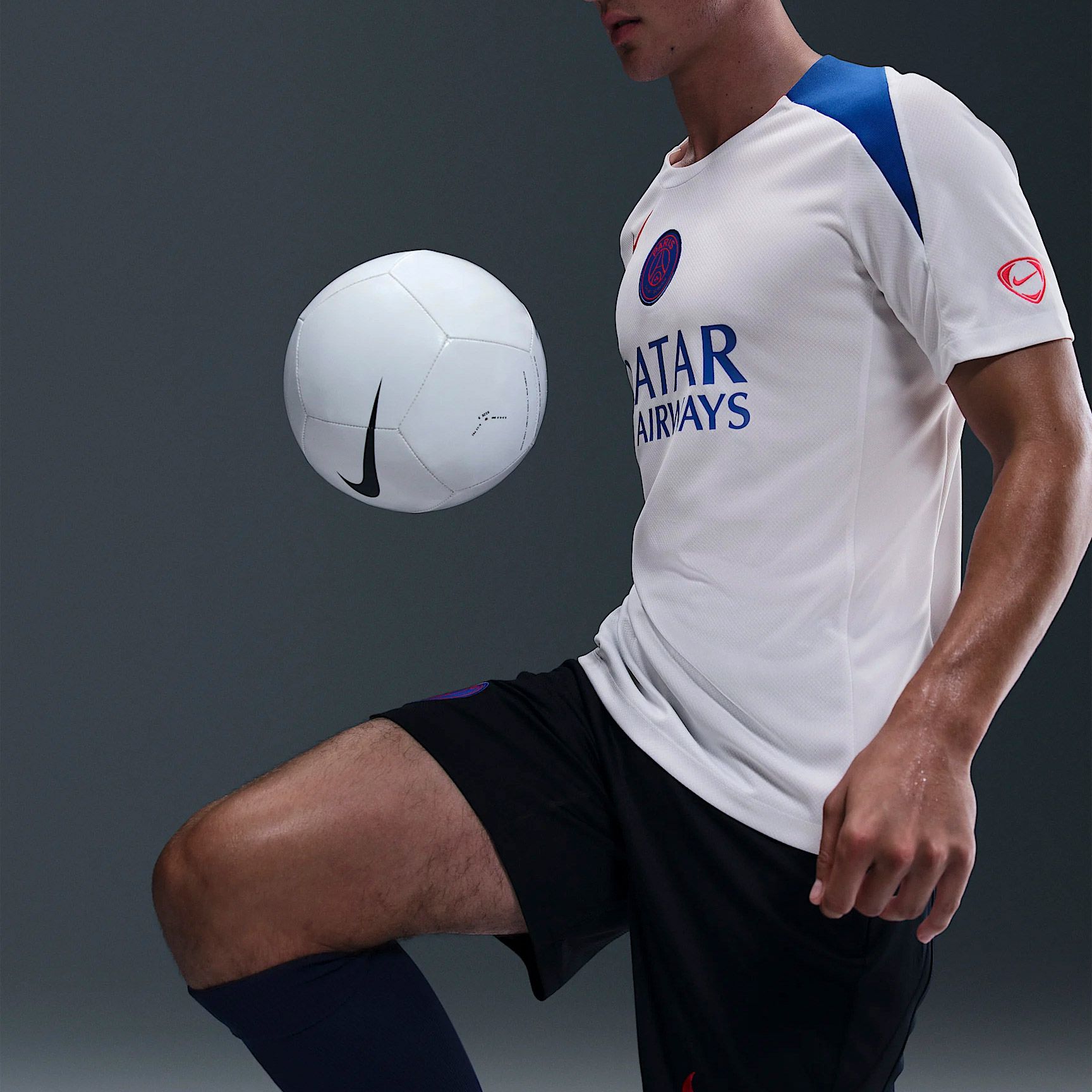 Nike Paris Saint-Germain Strike 2025/26 Trainingsshirt Senior