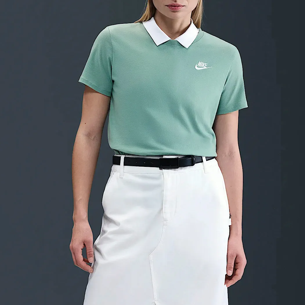Nike Sportswear Club Essentials Shirt Dames