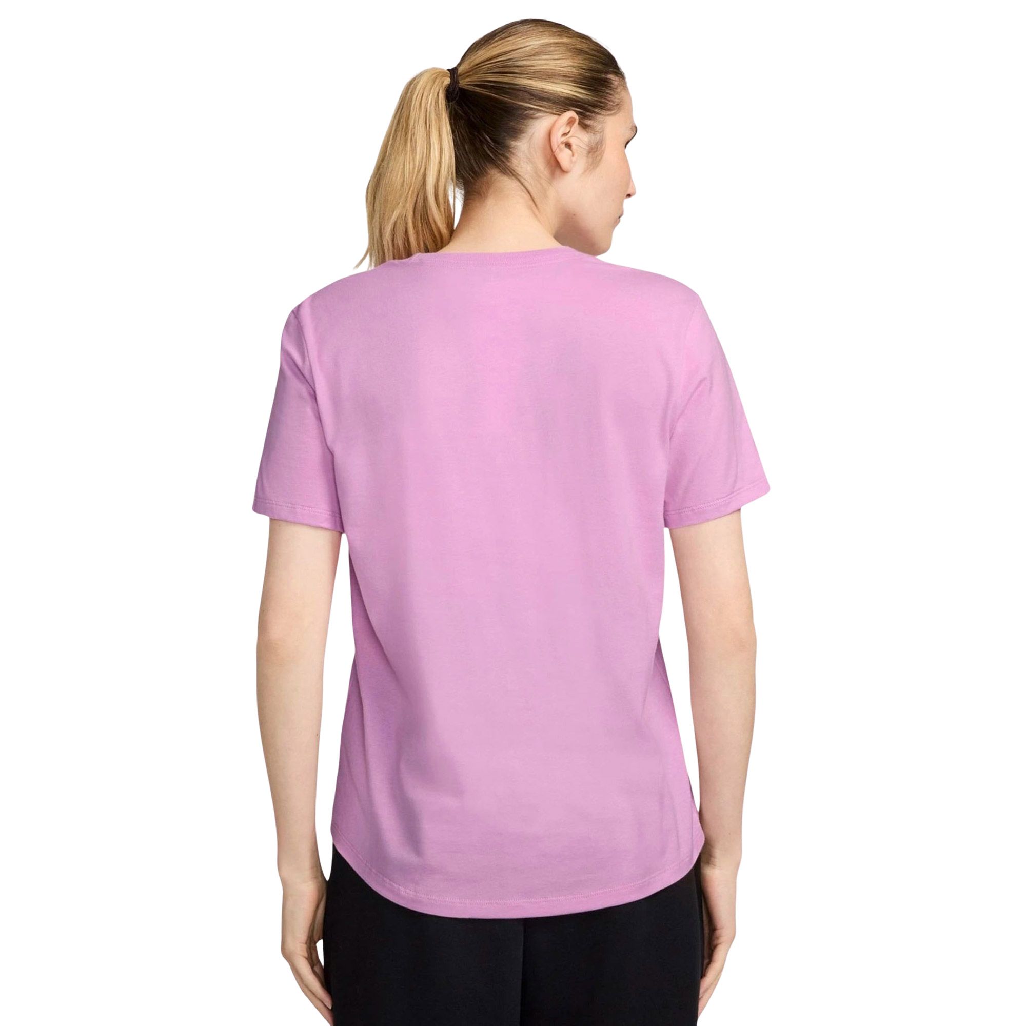 Nike Sportswear Club Essentials Shirt Dames