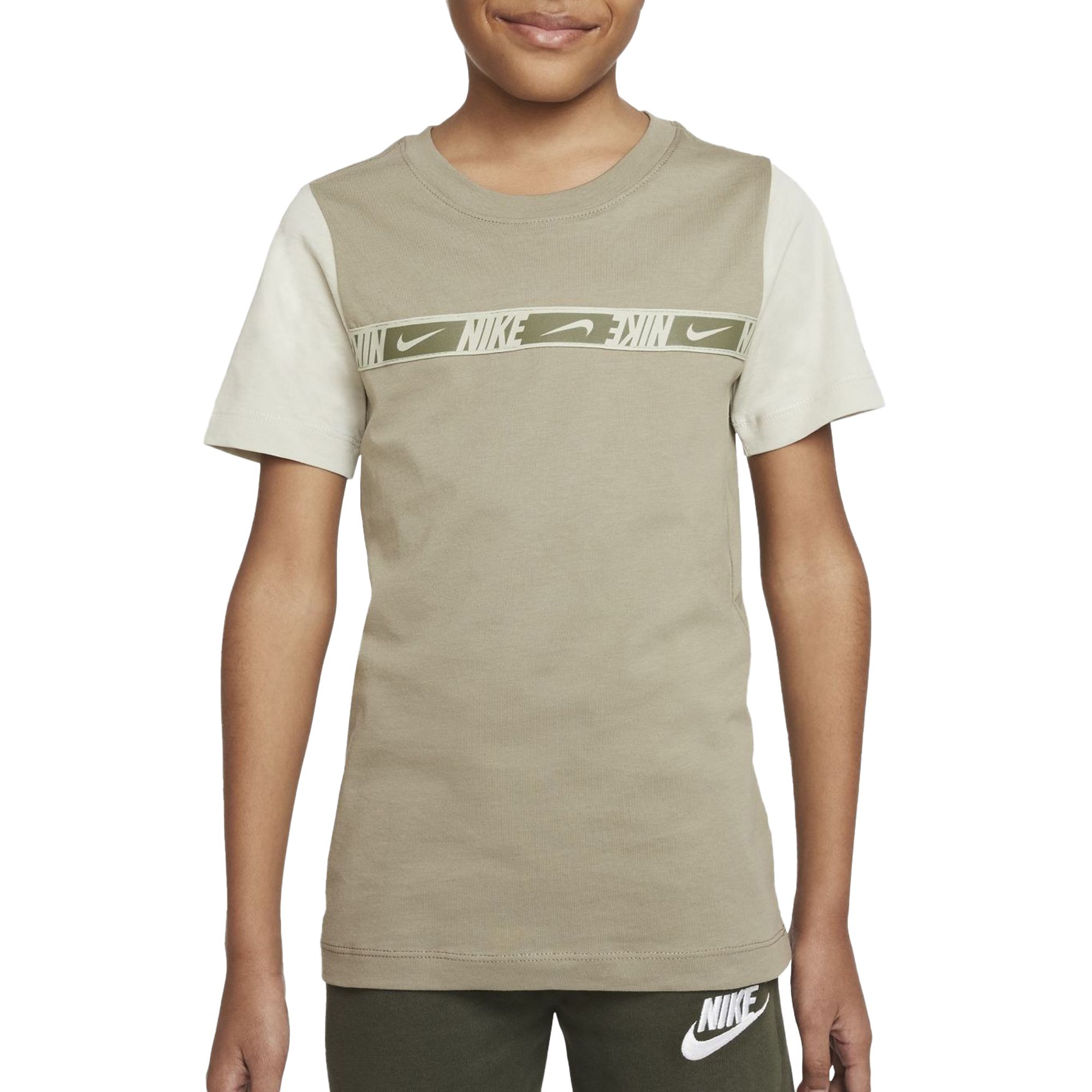 Nike Repeat Shirt Junior