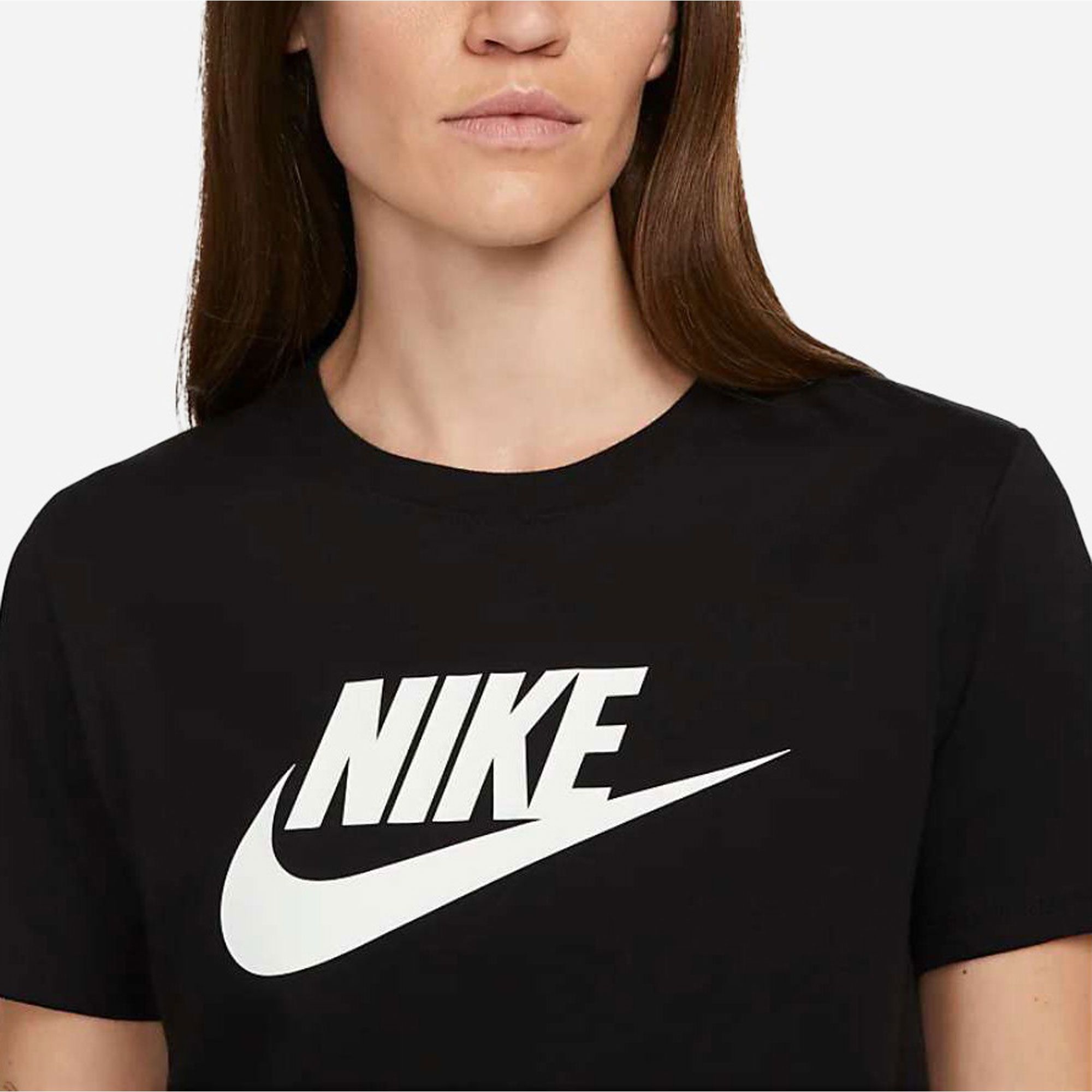 Nike Sportswear Essential Shirt Dames
