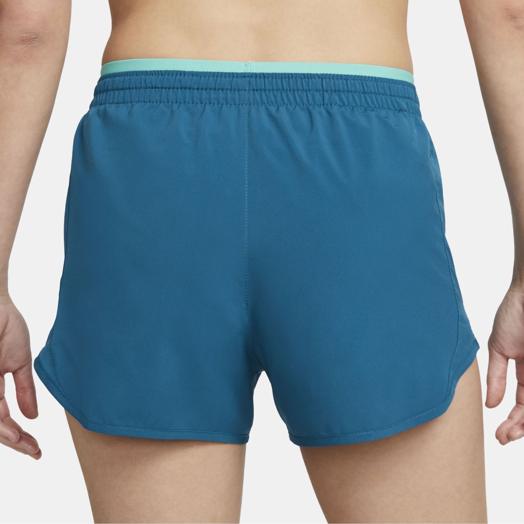 Nike Tempo Luxe Short Dames