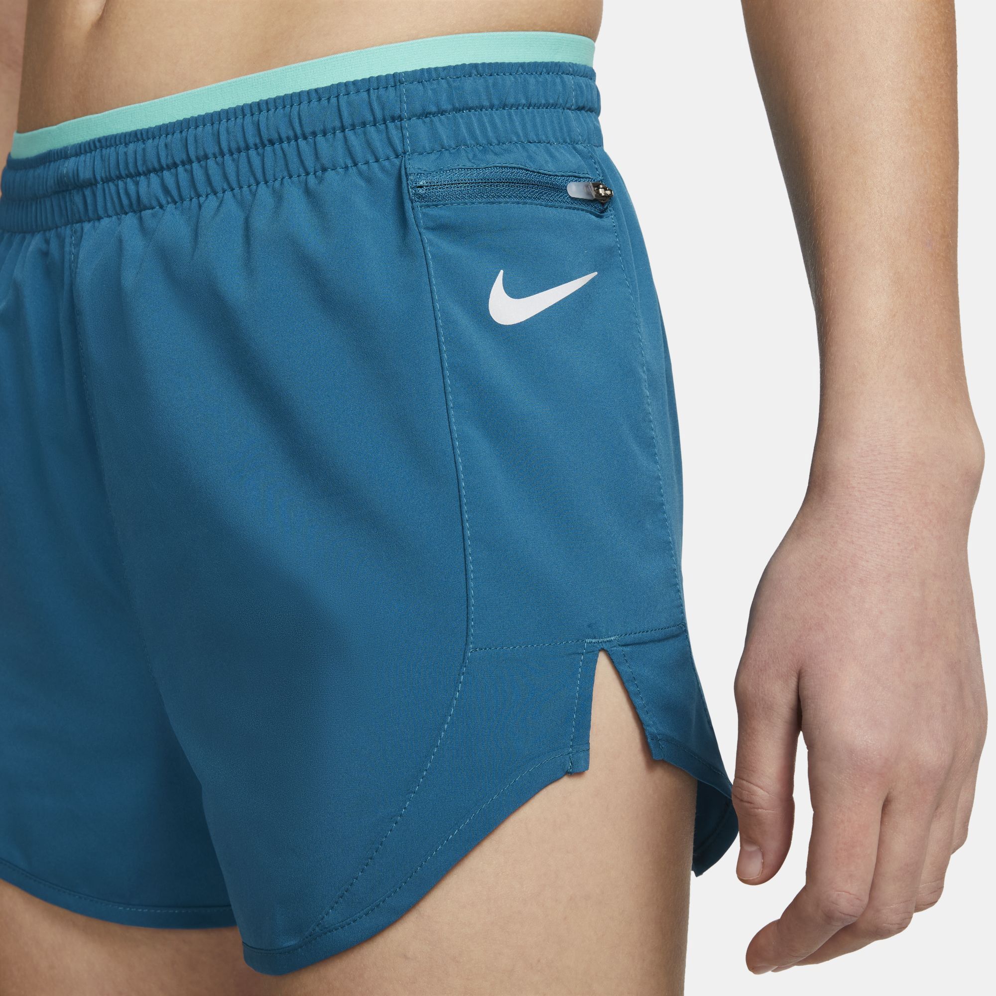 Nike Tempo Luxe Short Dames