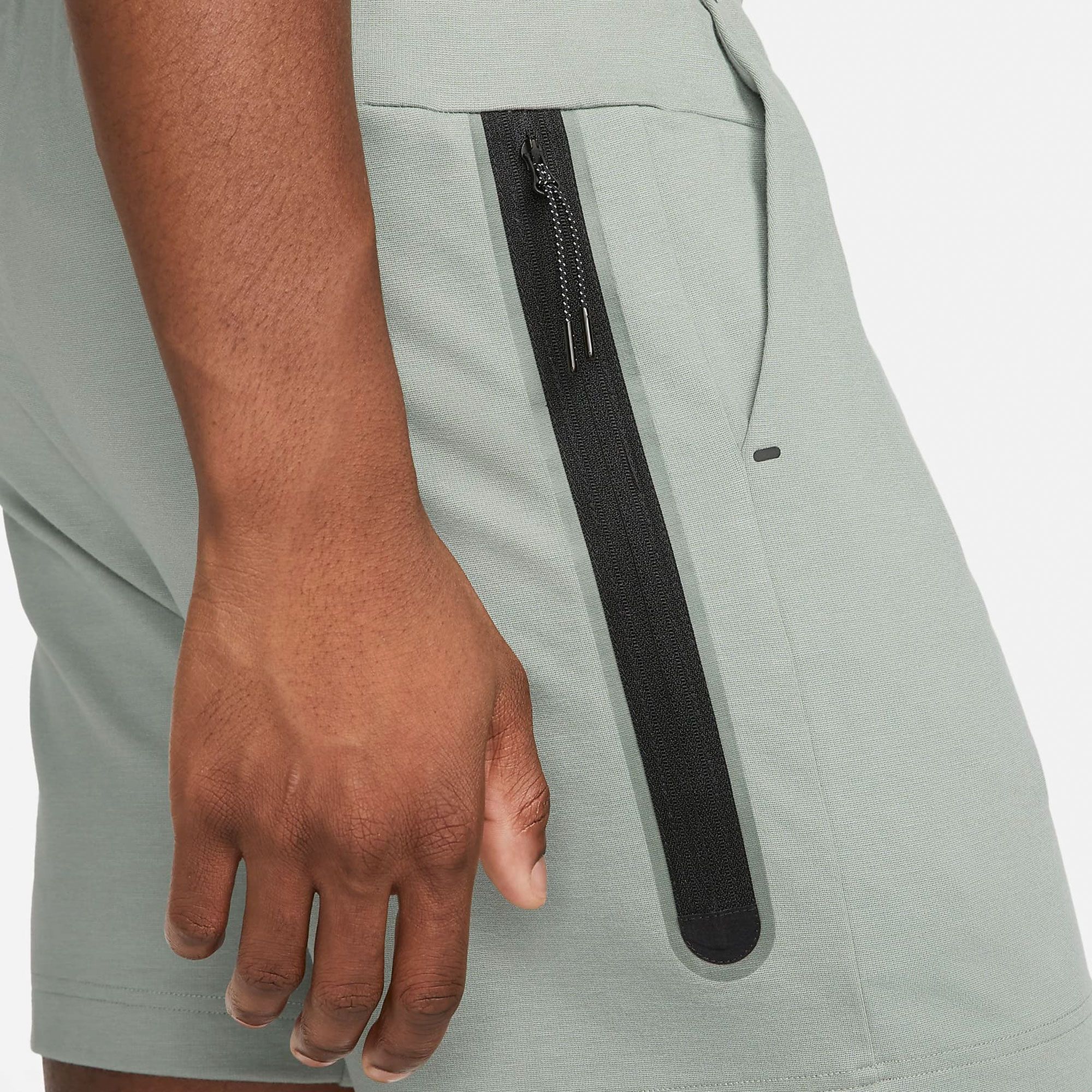 Nike Tech Short Heren
