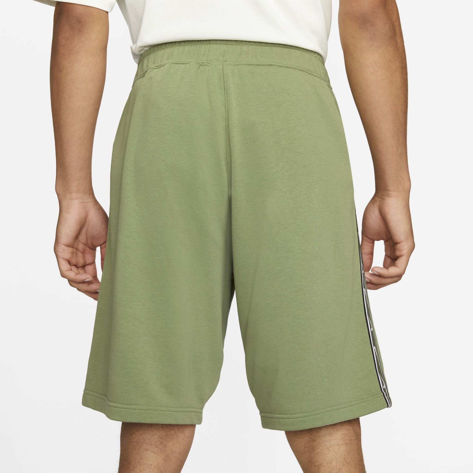 nike sportswear repeat fleece