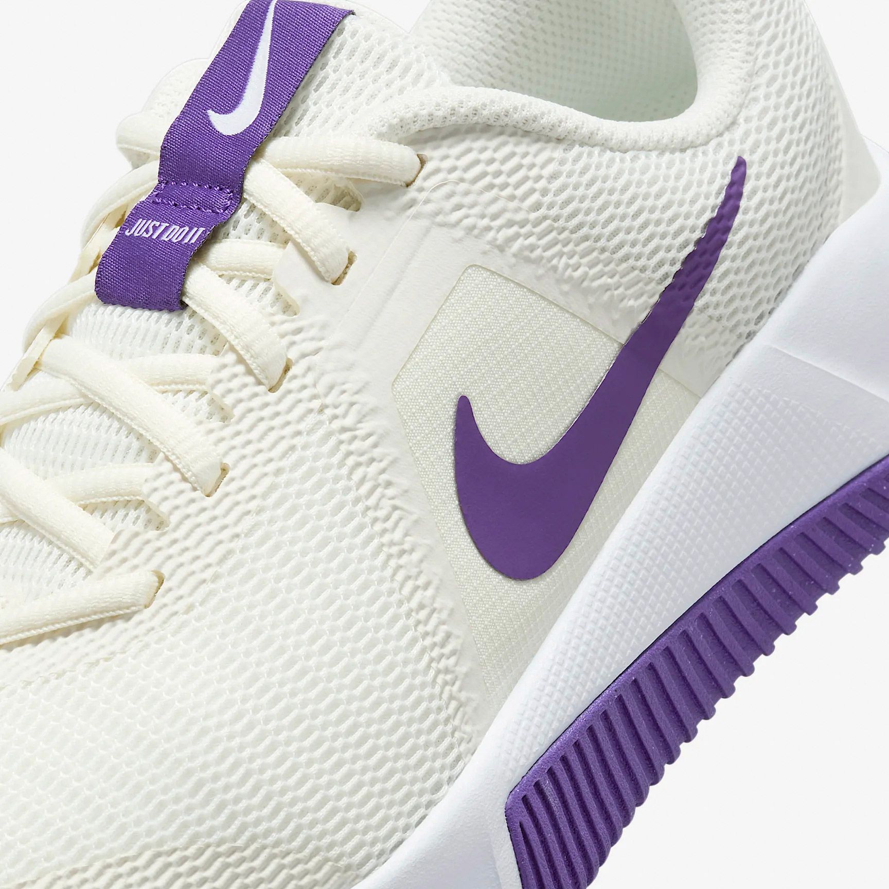 Nike MC Trainer 3 Schoenen Dames
