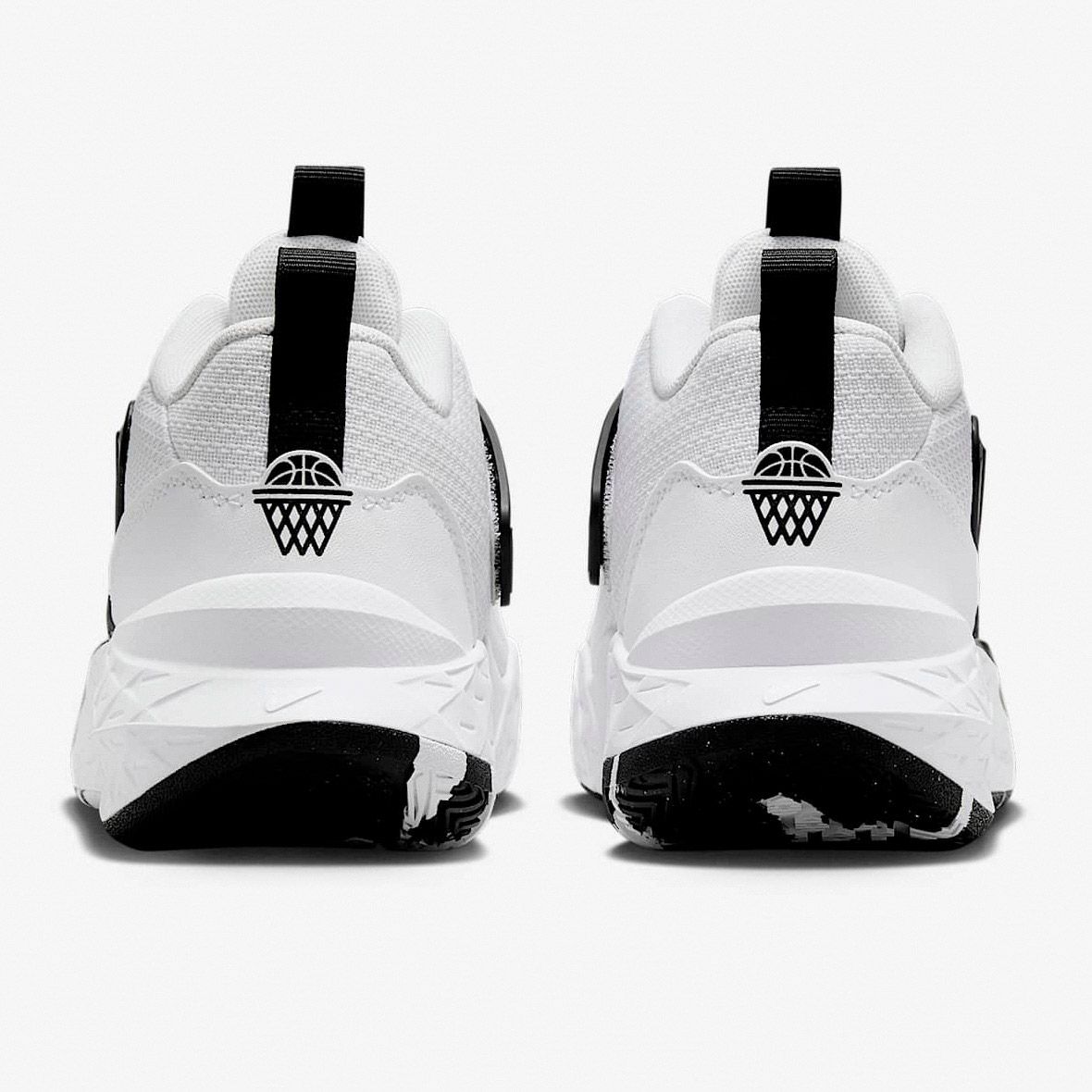 Nike Team Hustle D 12 (GS) Basketbalschoenen Junior