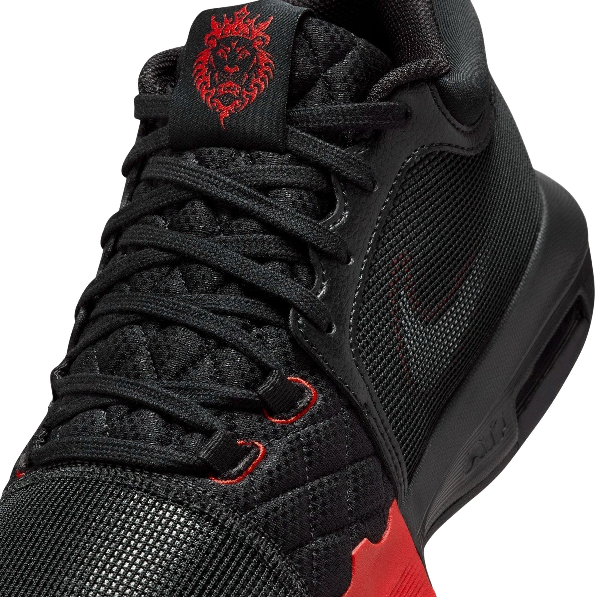 Nike LeBron Witness 8 Basketbalschoenen Heren