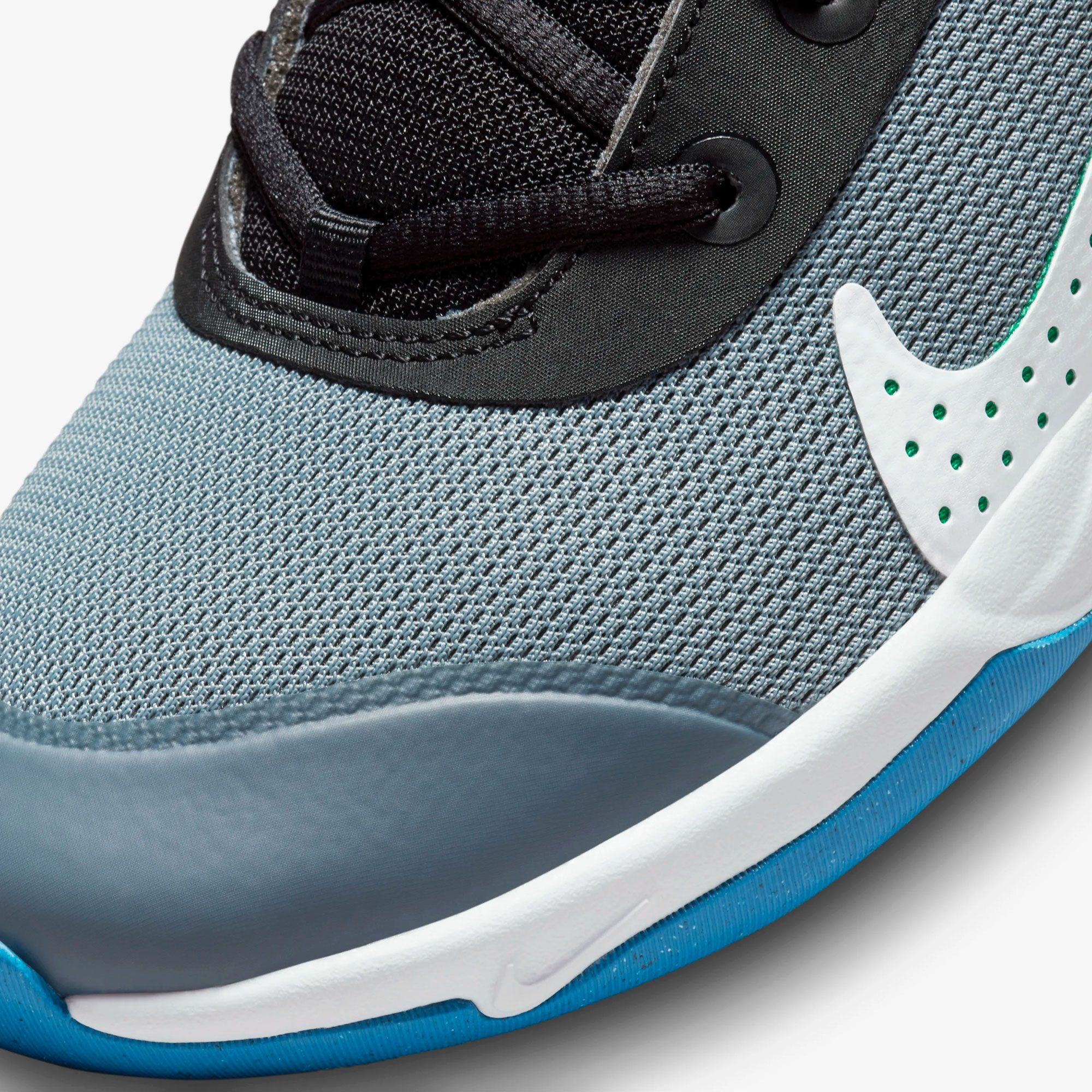 Nike Omni Multi-Court Indoorschuhe Kinder
