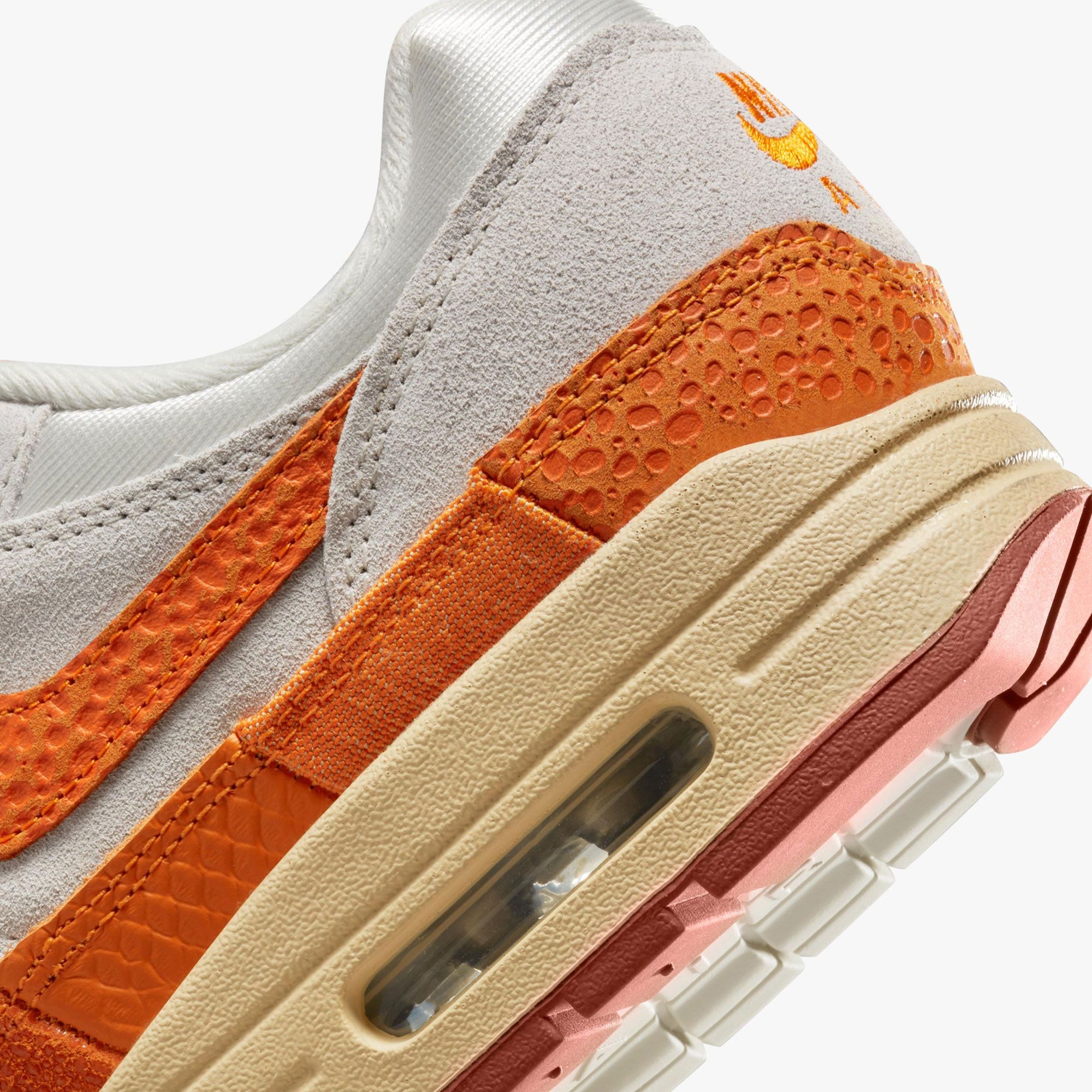 Nike Air Max 1 Sneakers | Plutosport