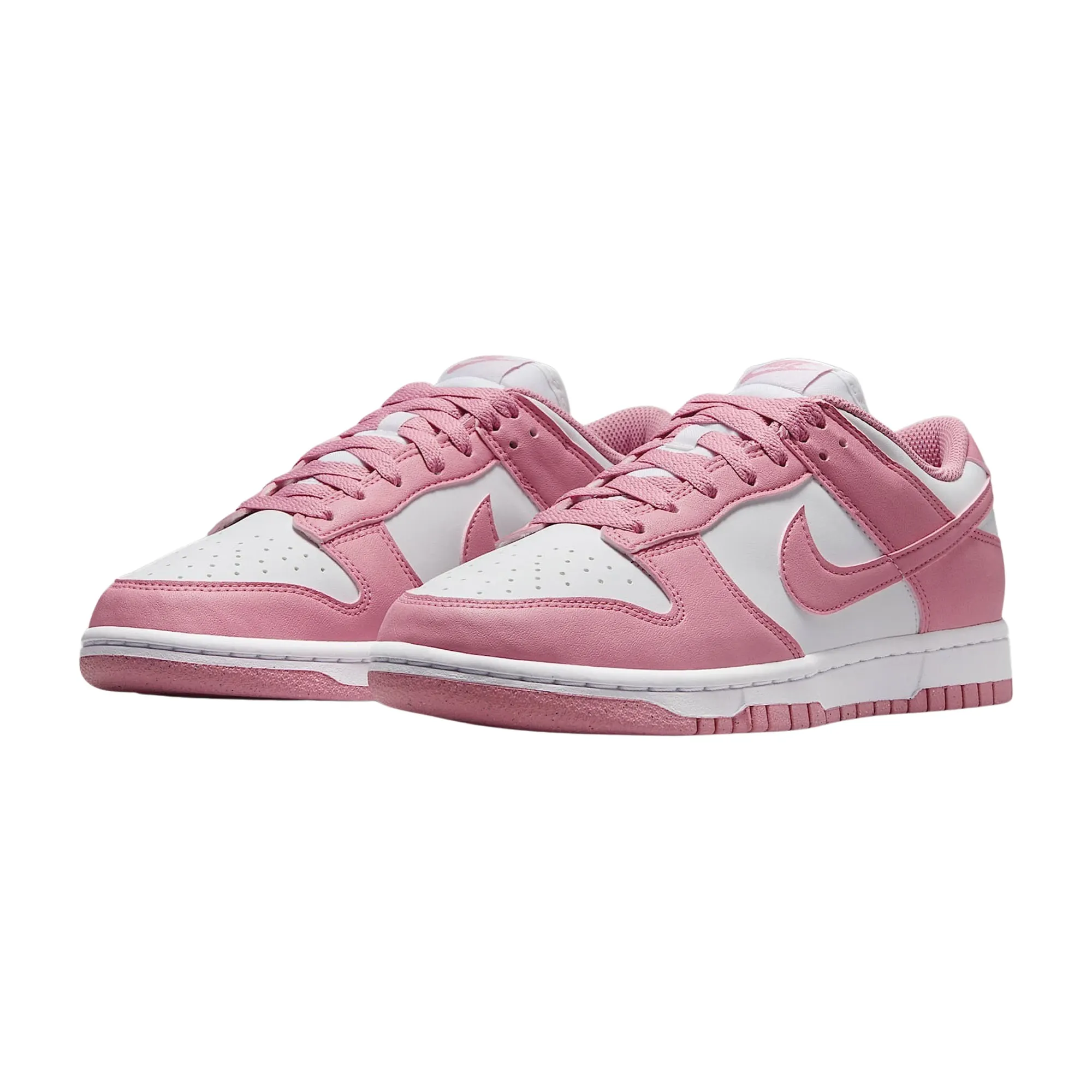 Baskets Nike Dunk Low NN Femmes