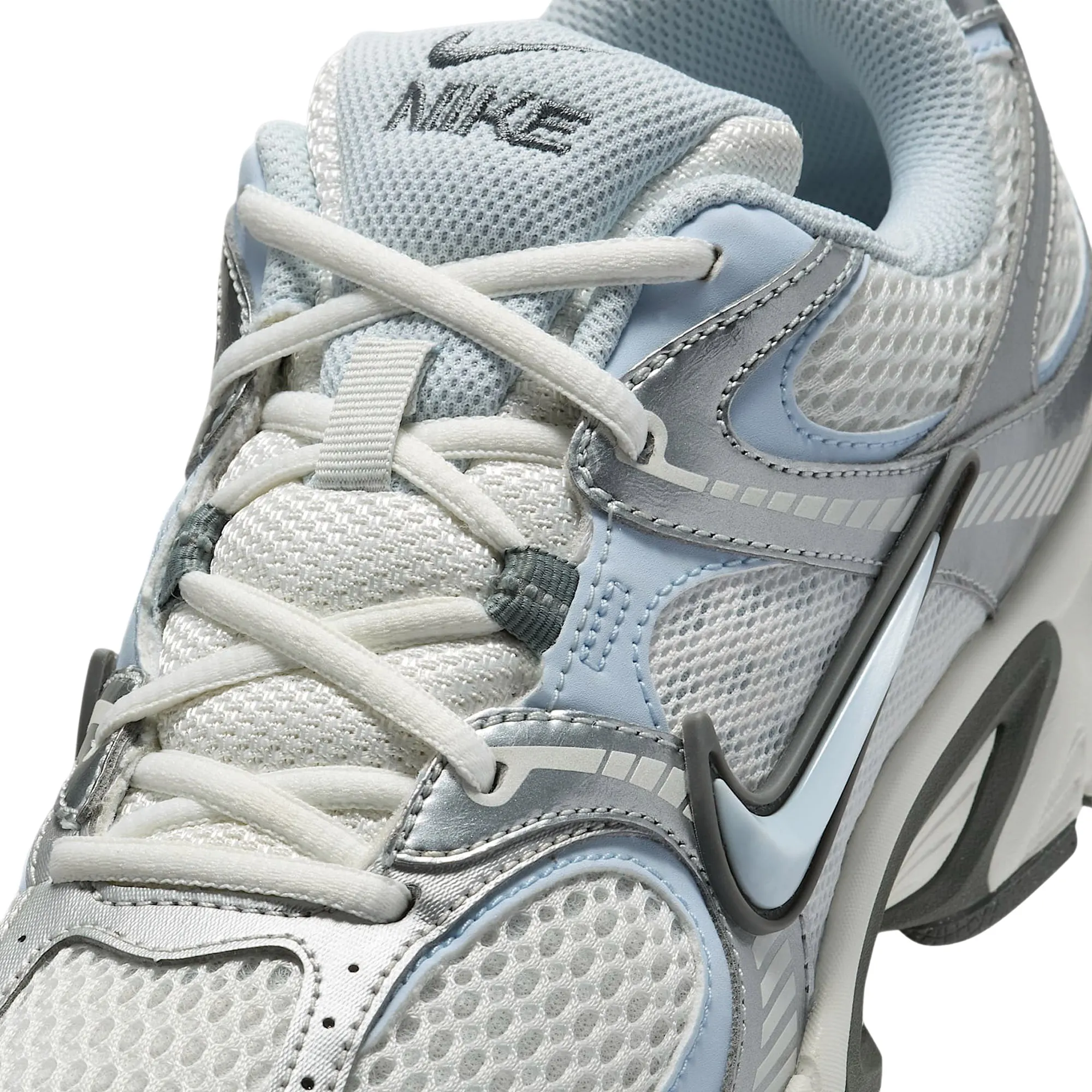 Baskets Nike V5 RNR Femmes
