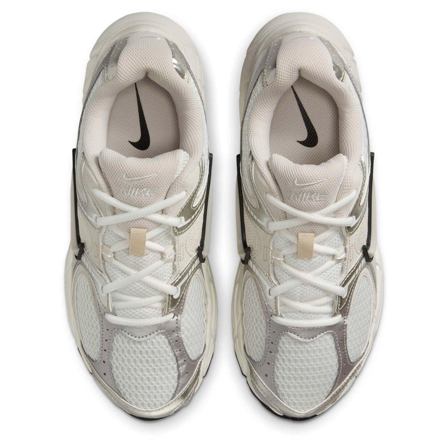 Nike V5 RNR Sneakers Dames