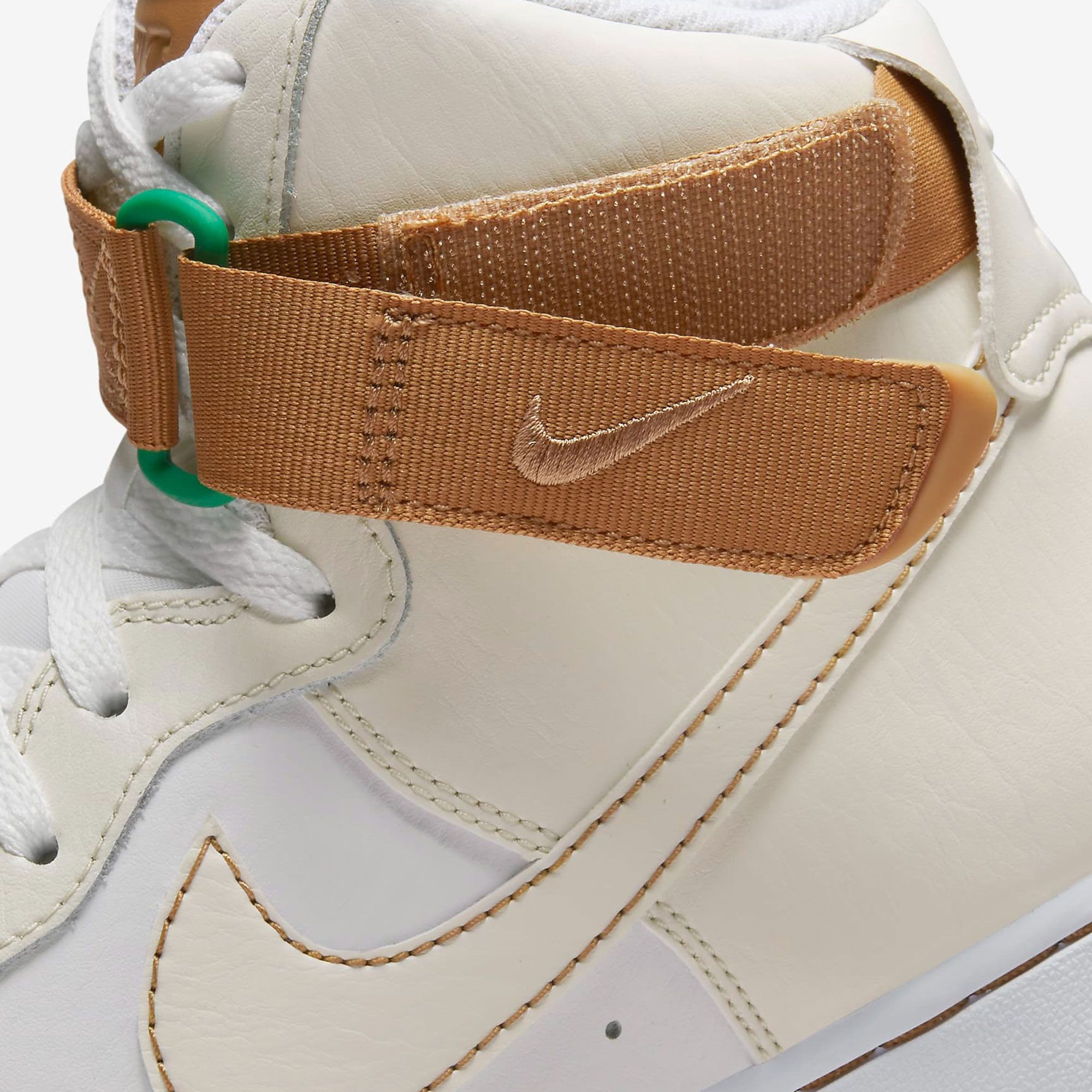 Nike Air Force 1 High '07 LV8 EMB Sneakers Heren